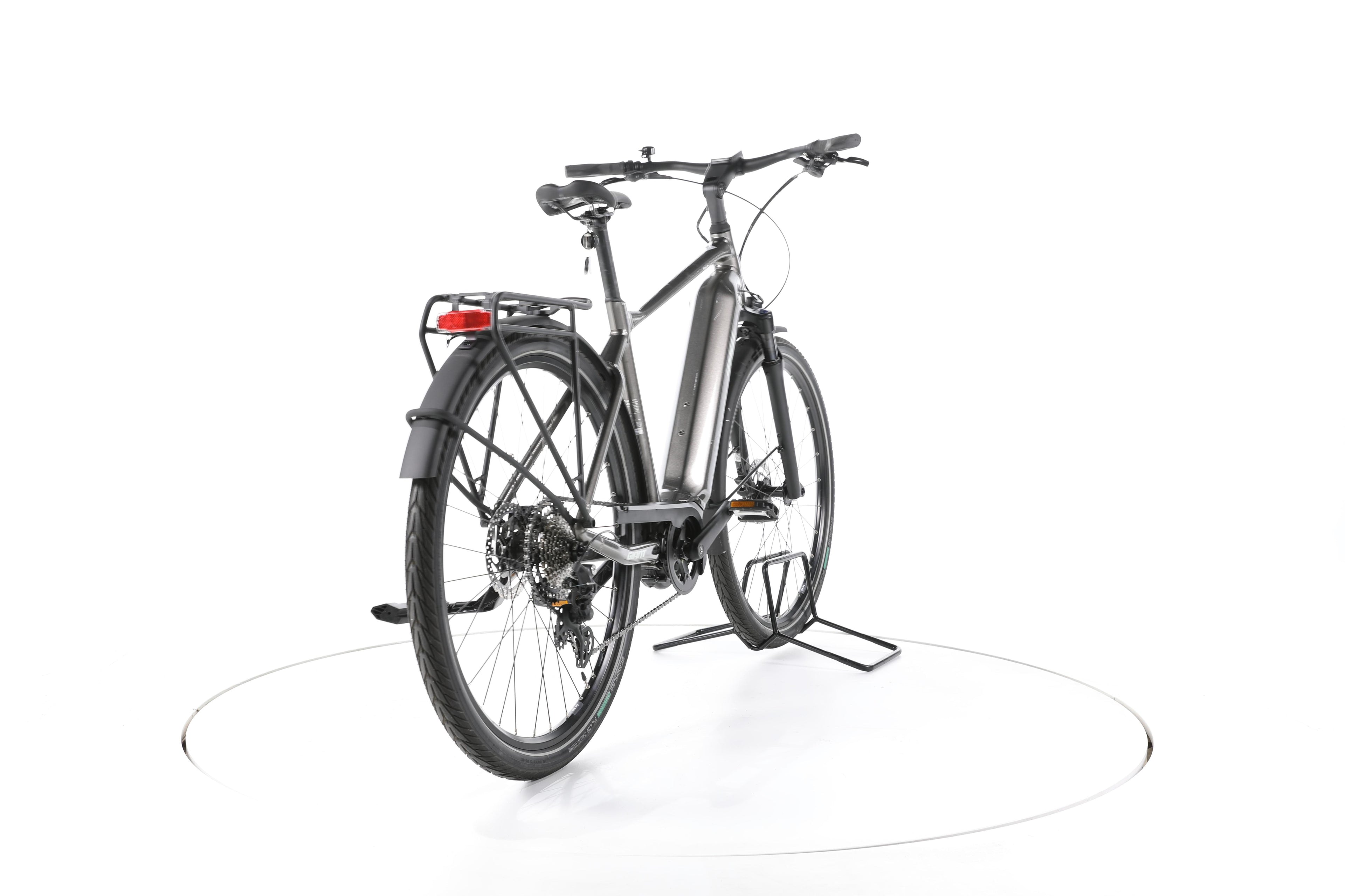 Giant Dailytour E+2 Trekking E-Bike - Image 11