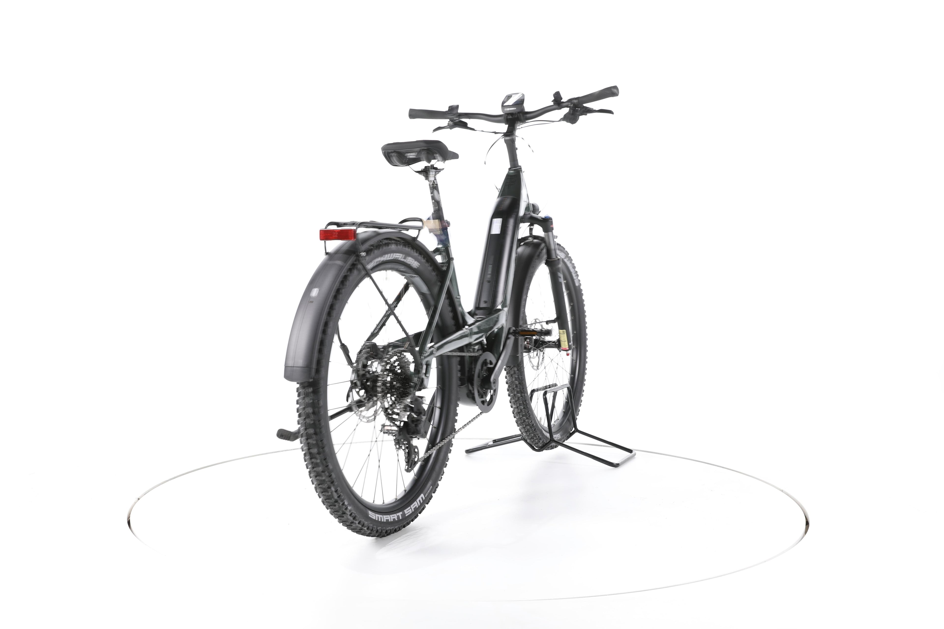 KTM Macina Aera 671 LFC Trekking E-Bike Tiefeinsteiger - Image 11