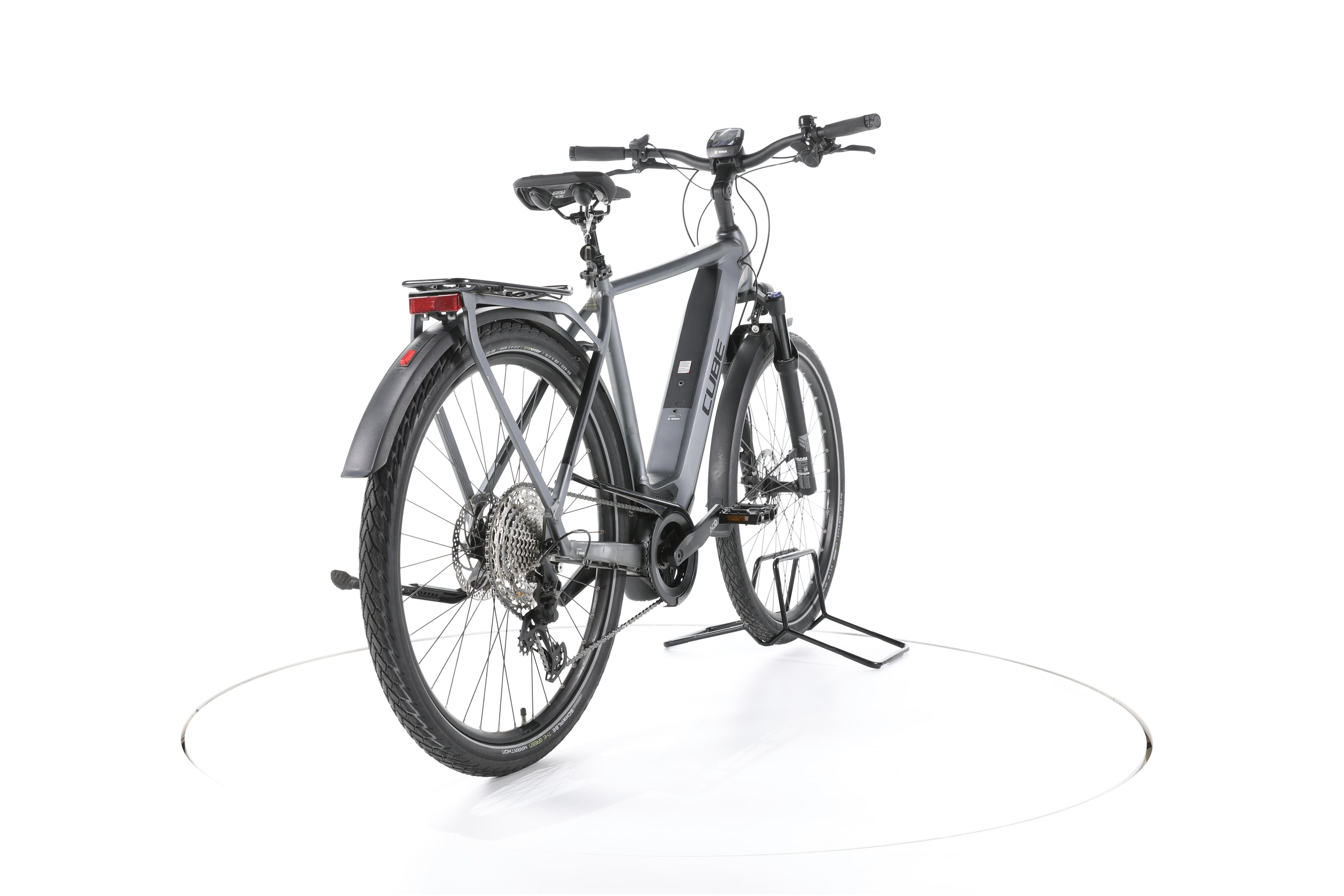 Cube Kathmandu Hybrid Pro Trekking E-Bike - Image 11