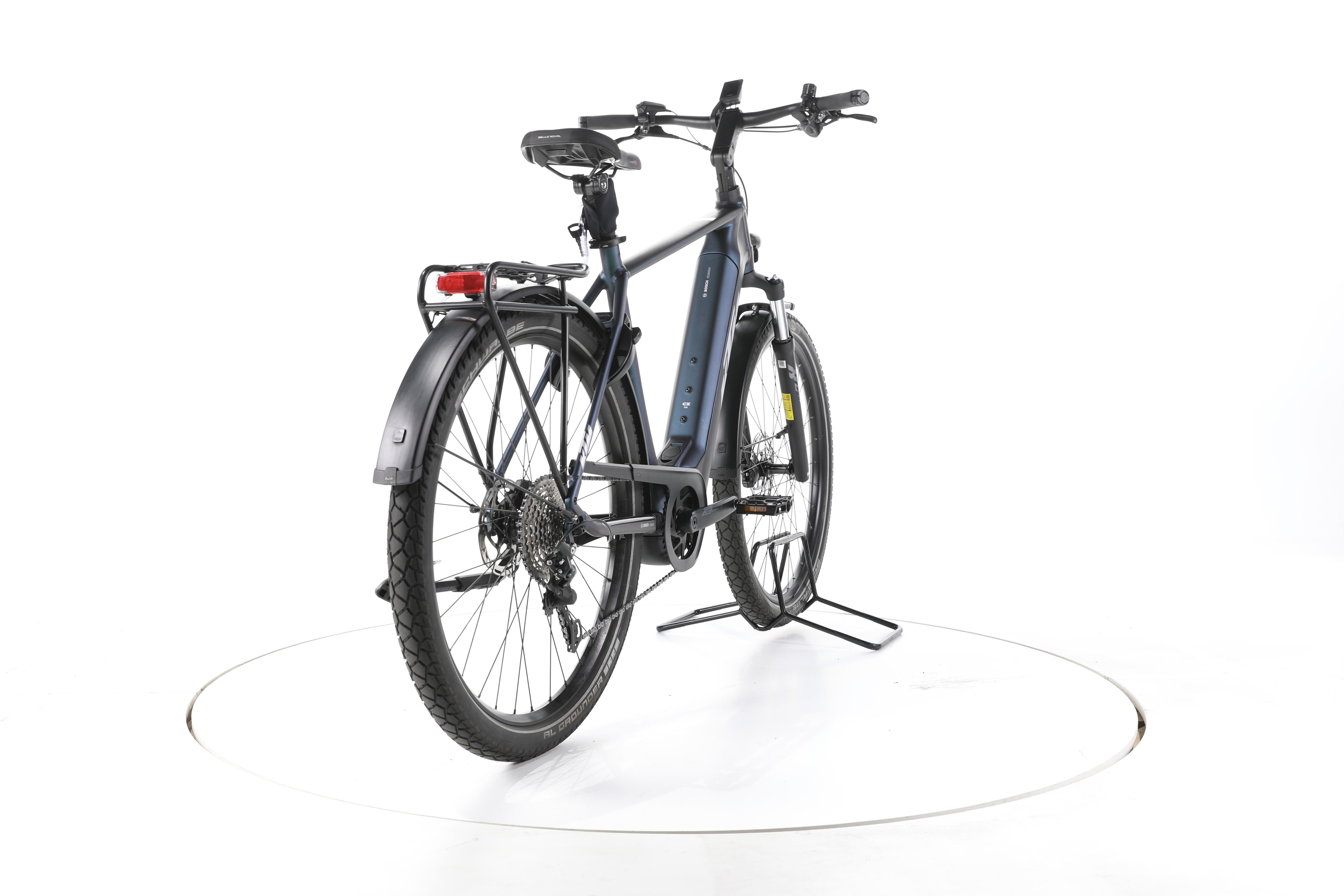 KTM Macina GRAN 720 Trekking E-Bike - Image 11