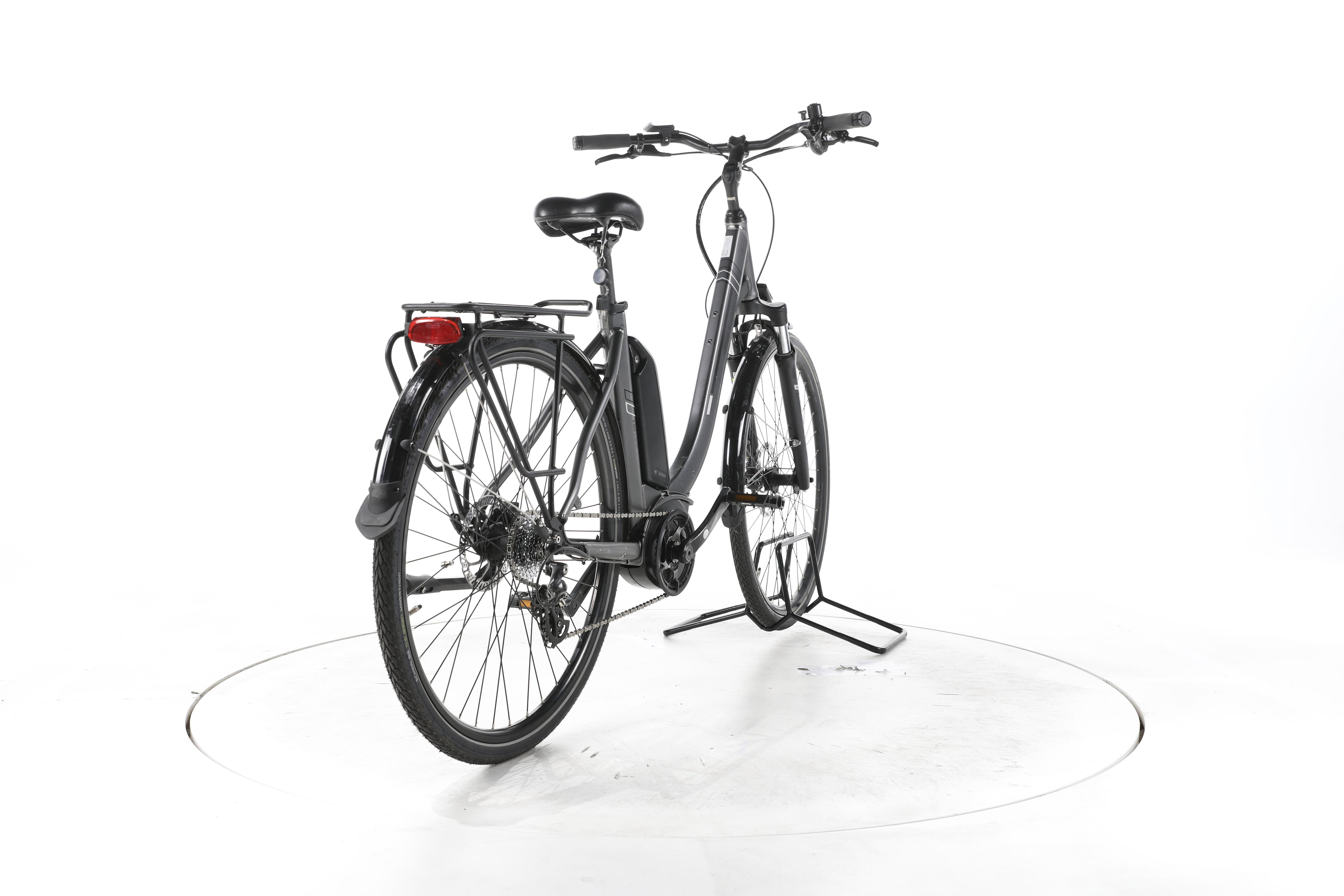 Triumph E-Bird Ultra Trekking E-Bike Tiefeinsteiger - Image 11