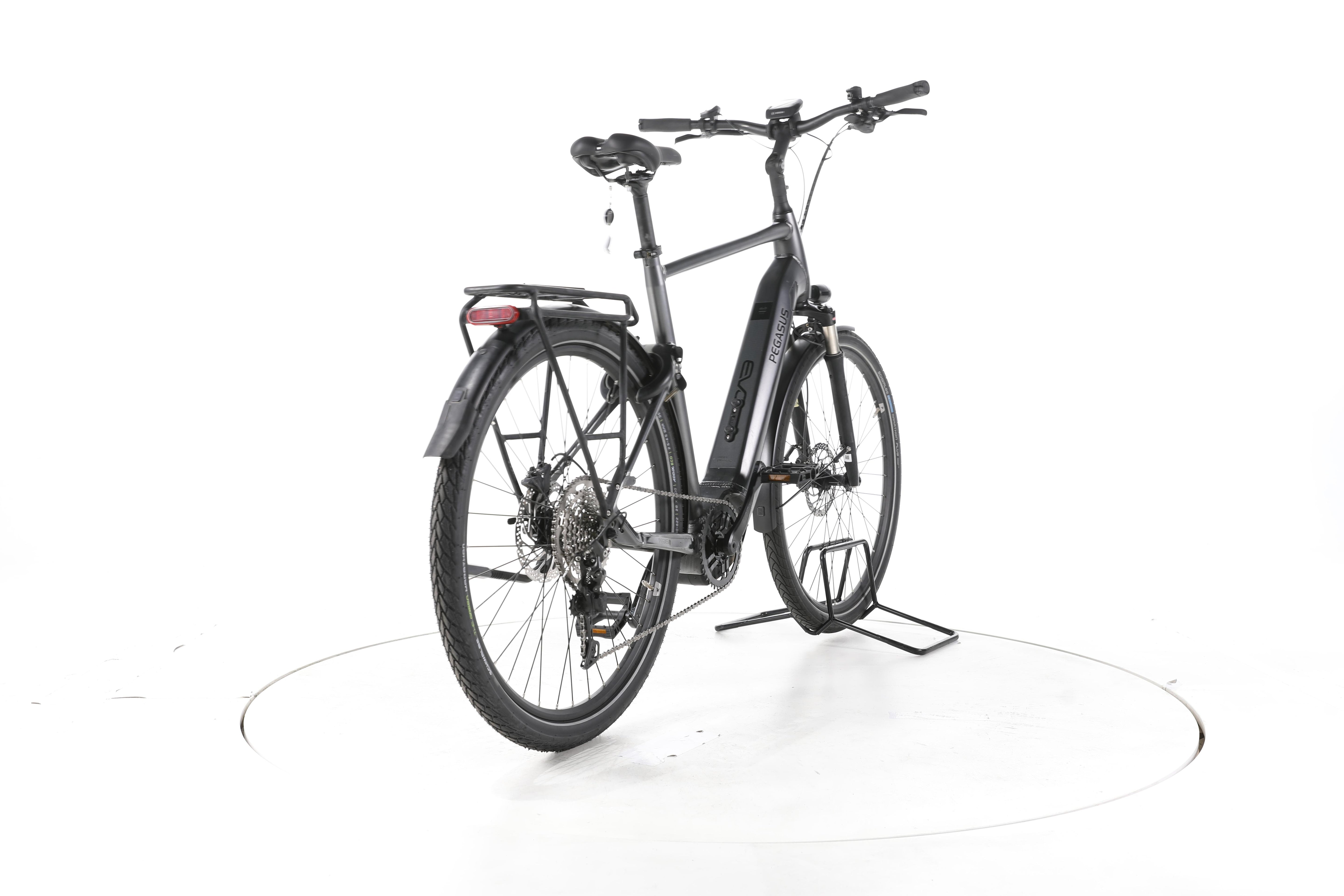 Pegasus Premio Evo 10 Lite Trekking E-Bike - Image 11