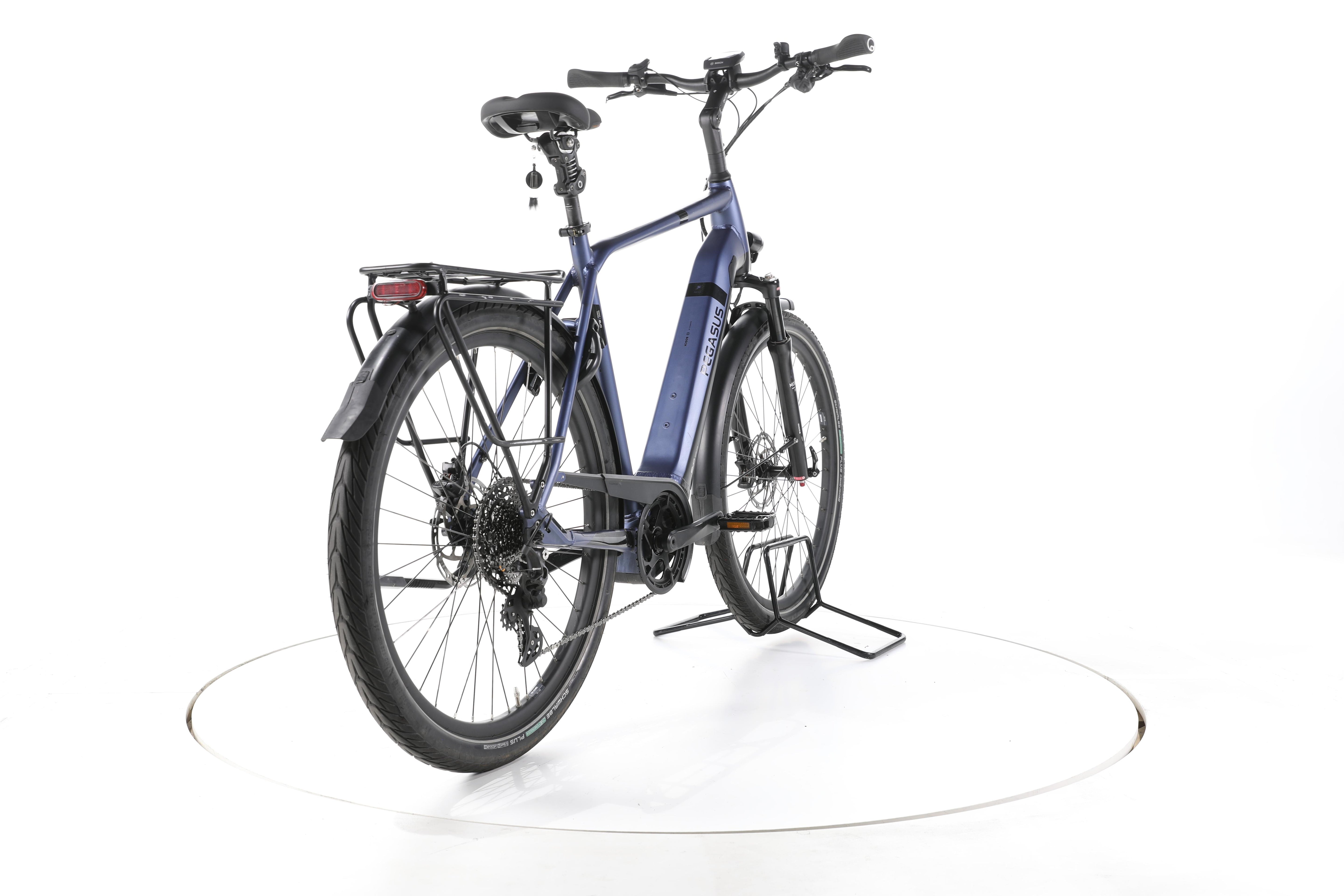 Pegasus Strong Evo 10 Lite Trekking E-Bike - Image 11