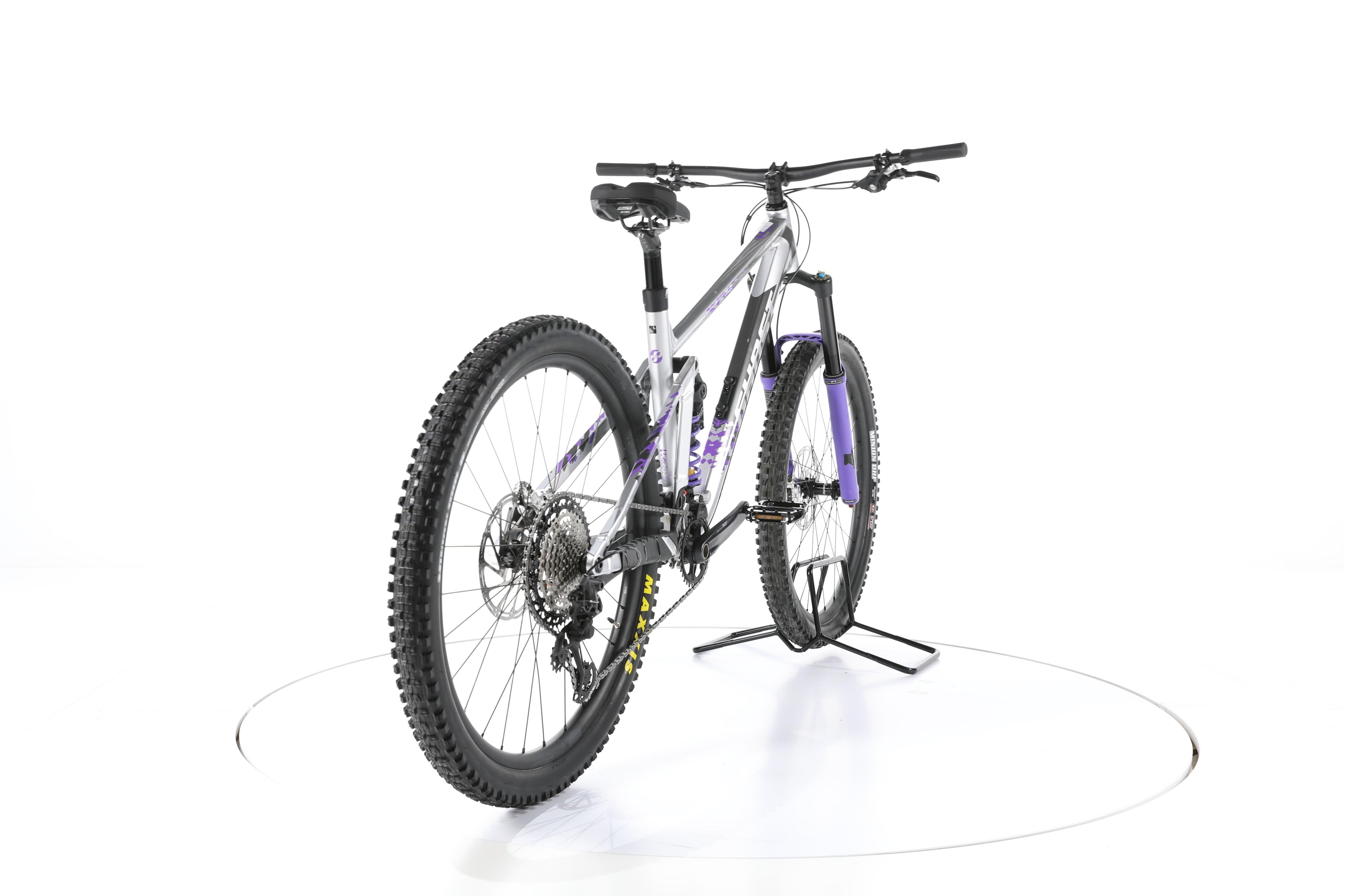 Ghost Riot AM Full Party - Image 11