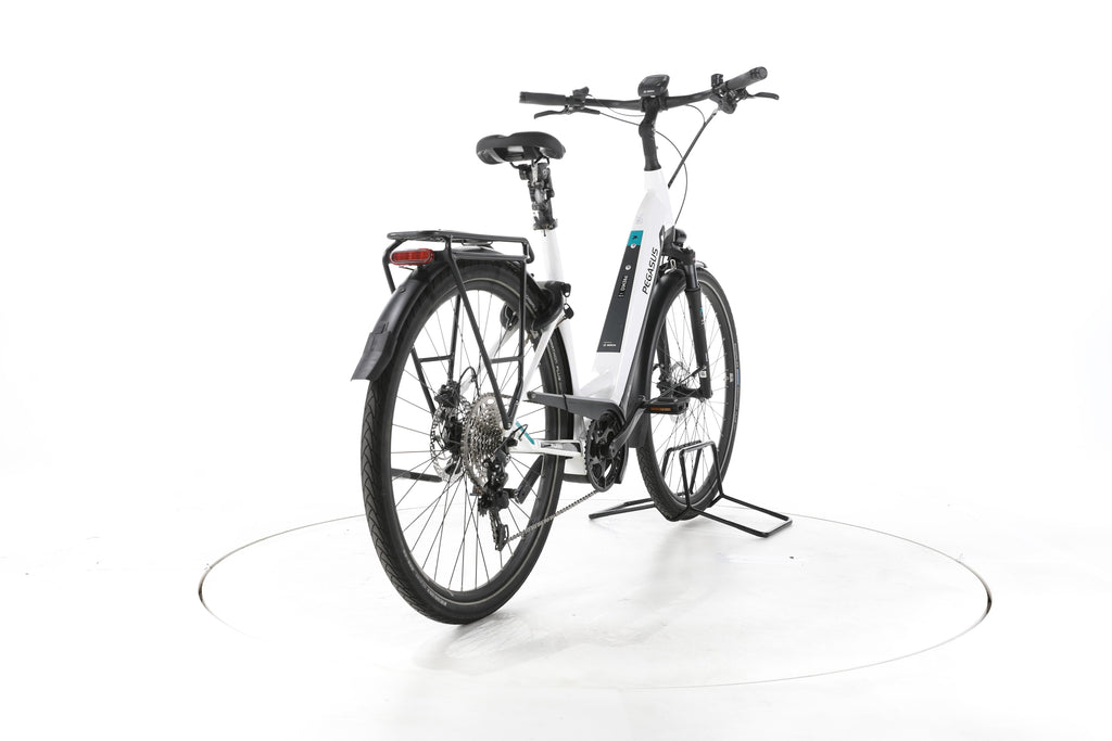 Pegasus Premio Evo 10 Lite Trekking E-Bike Tiefeinsteiger - Image 11