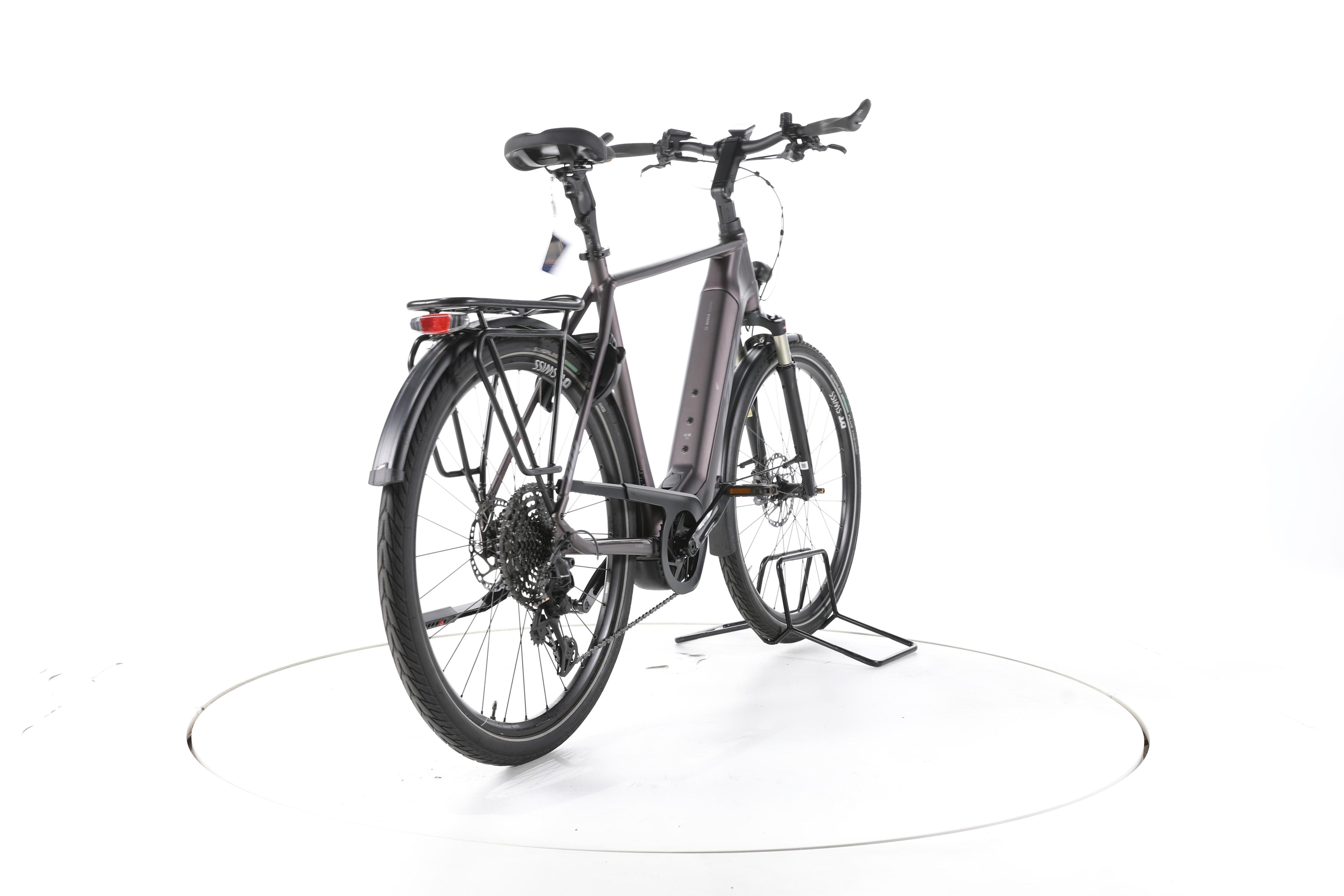 KTM Macina Style 710 Trekking E-Bike - Image 11
