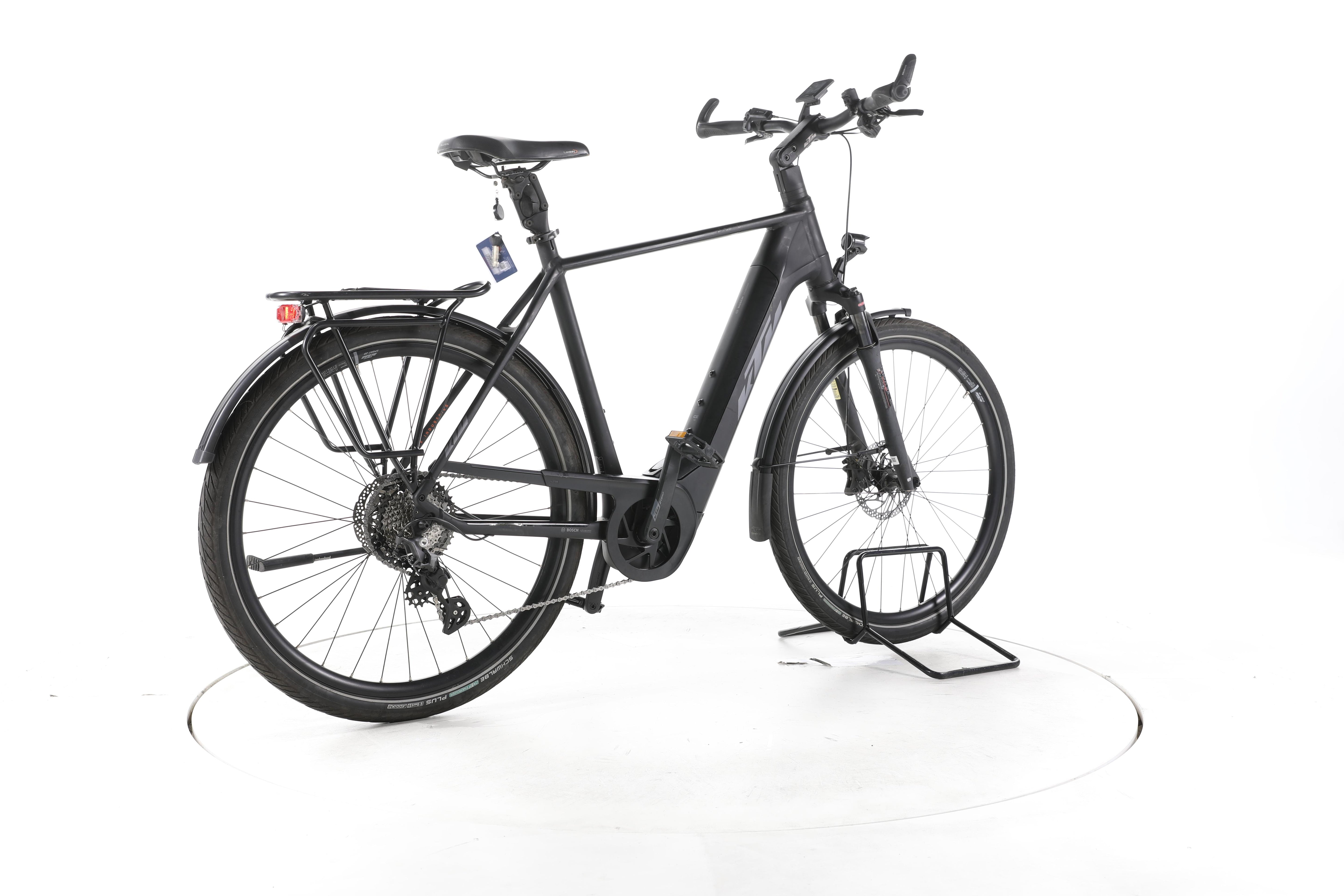 KTM Macina Style 730 Trekking E-Bike - Image 12