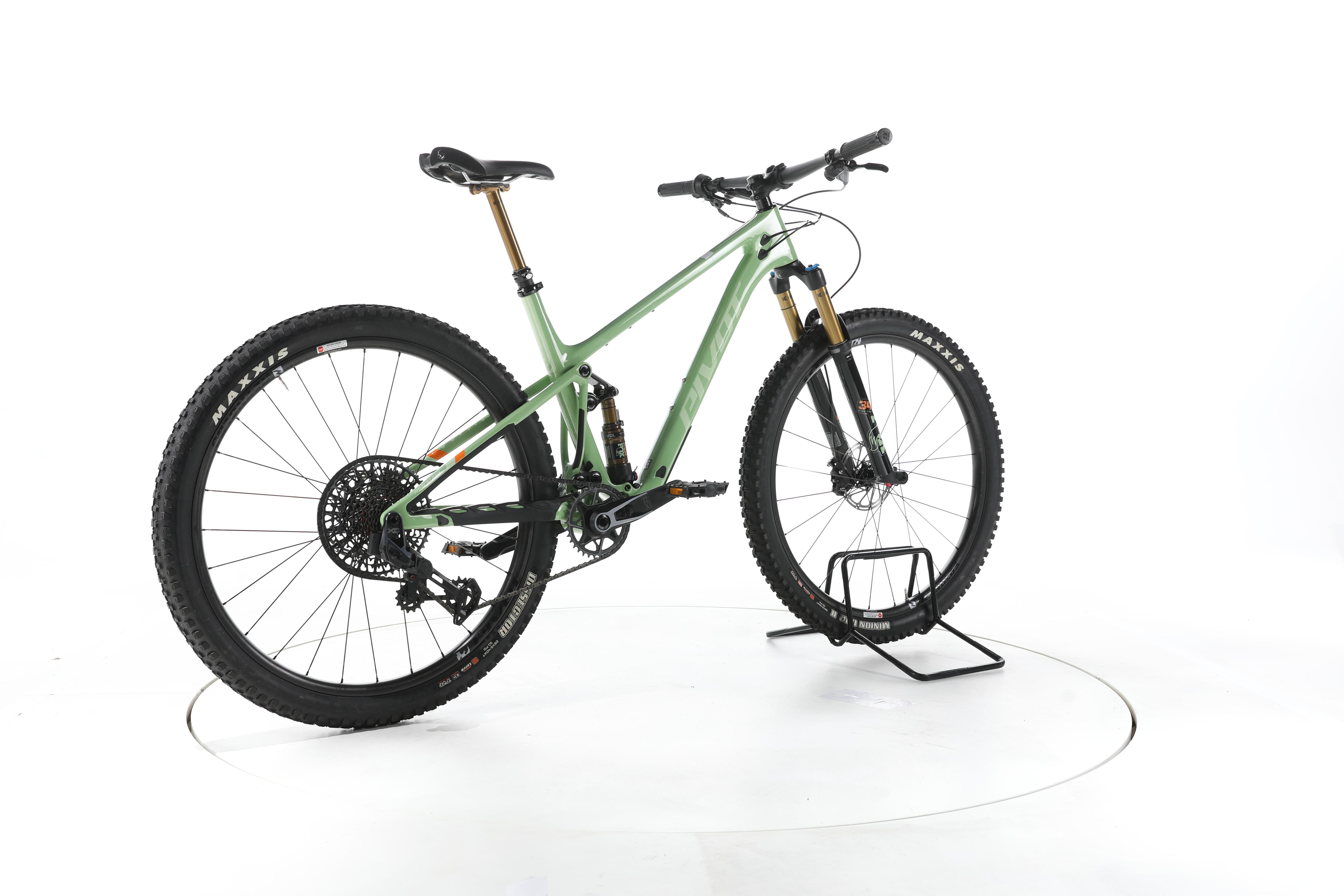 Pivot Cycles Mach 4 SL - Image 12