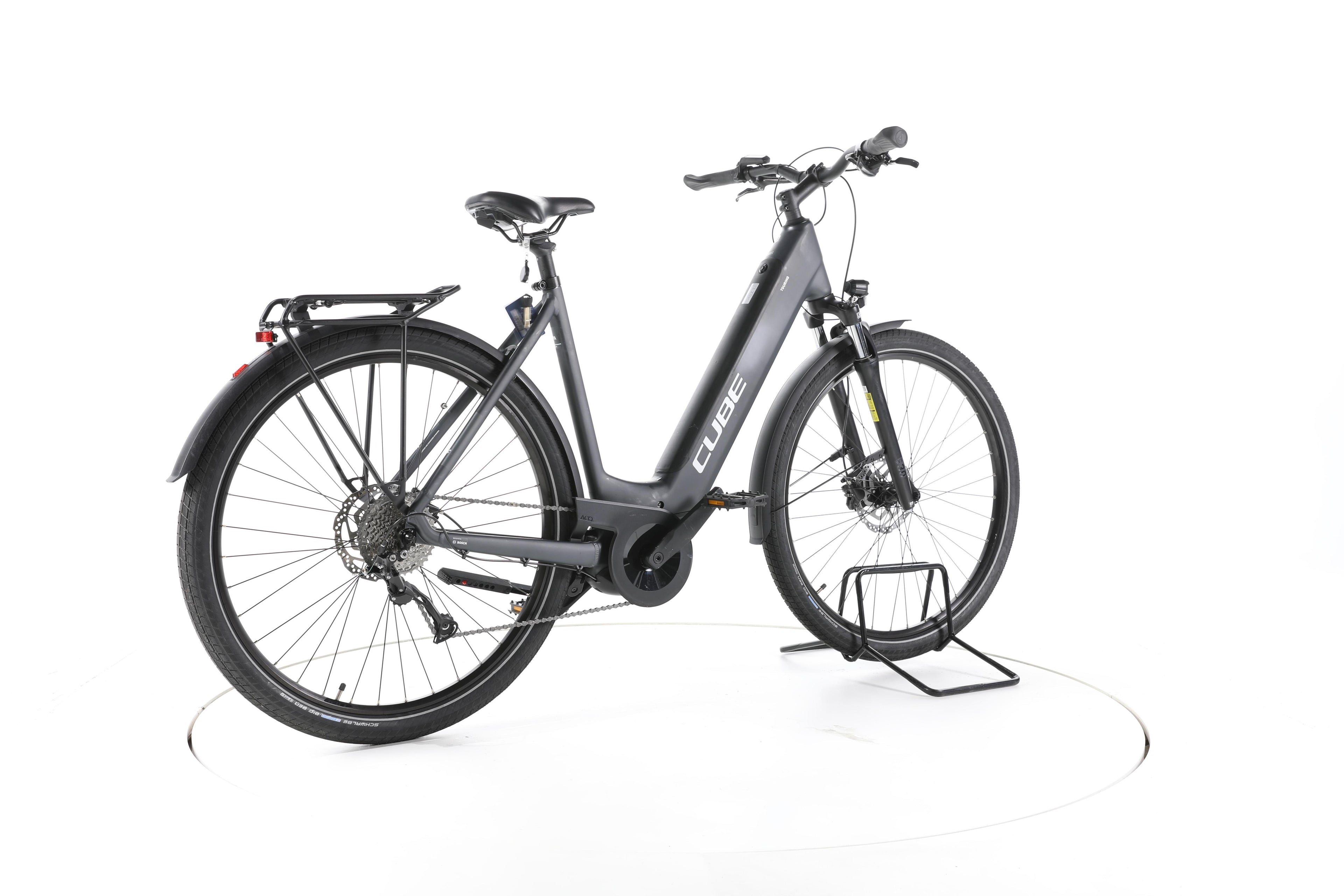 Cube Touring Hybrid ONE Trekking E-Bike Tiefeinsteiger 2023 - Image 12