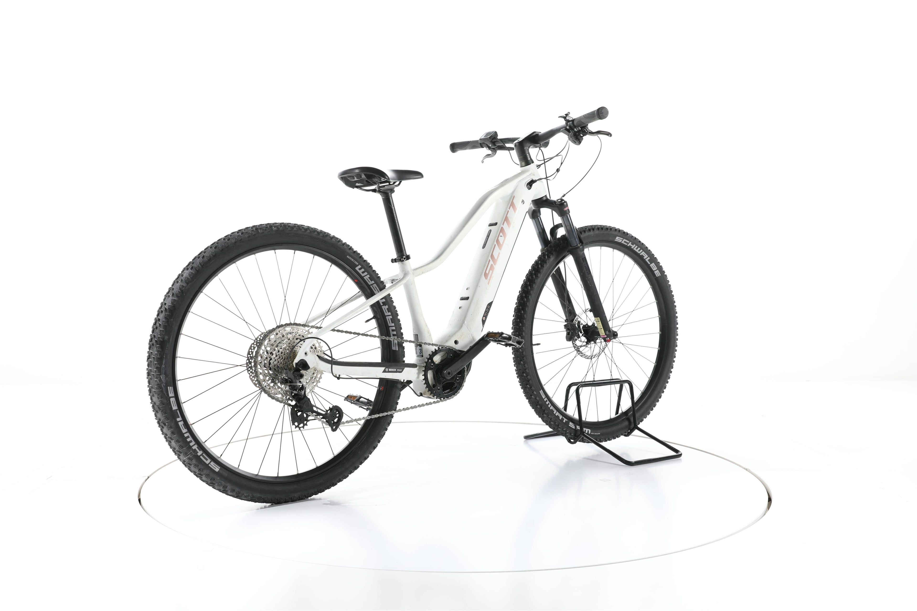 Scott Axis E-Ride 10 E-Bike - Image 12