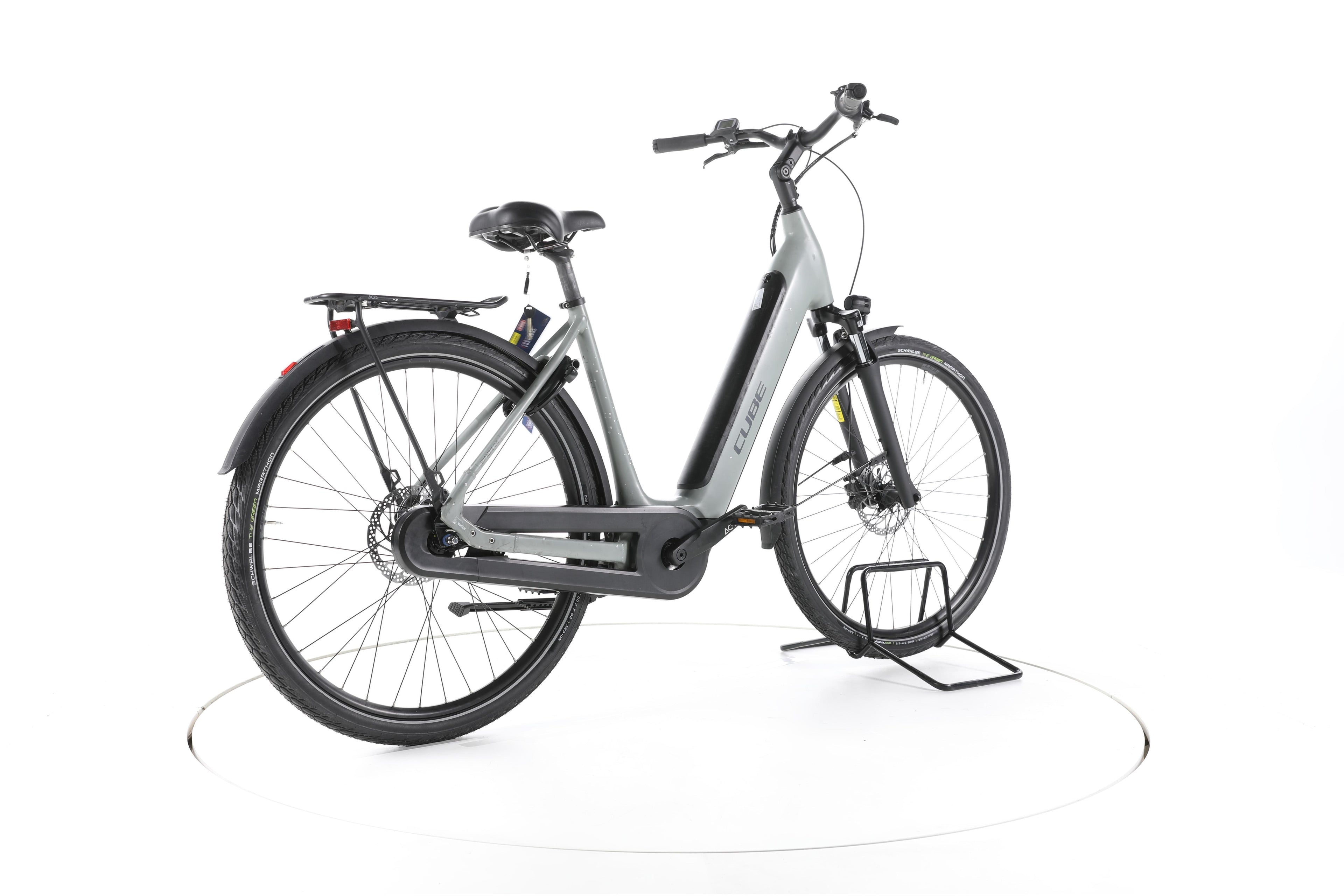 Cube Supreme Hybrid ONE Trekking E-Bike Tiefeinsteiger - Image 12