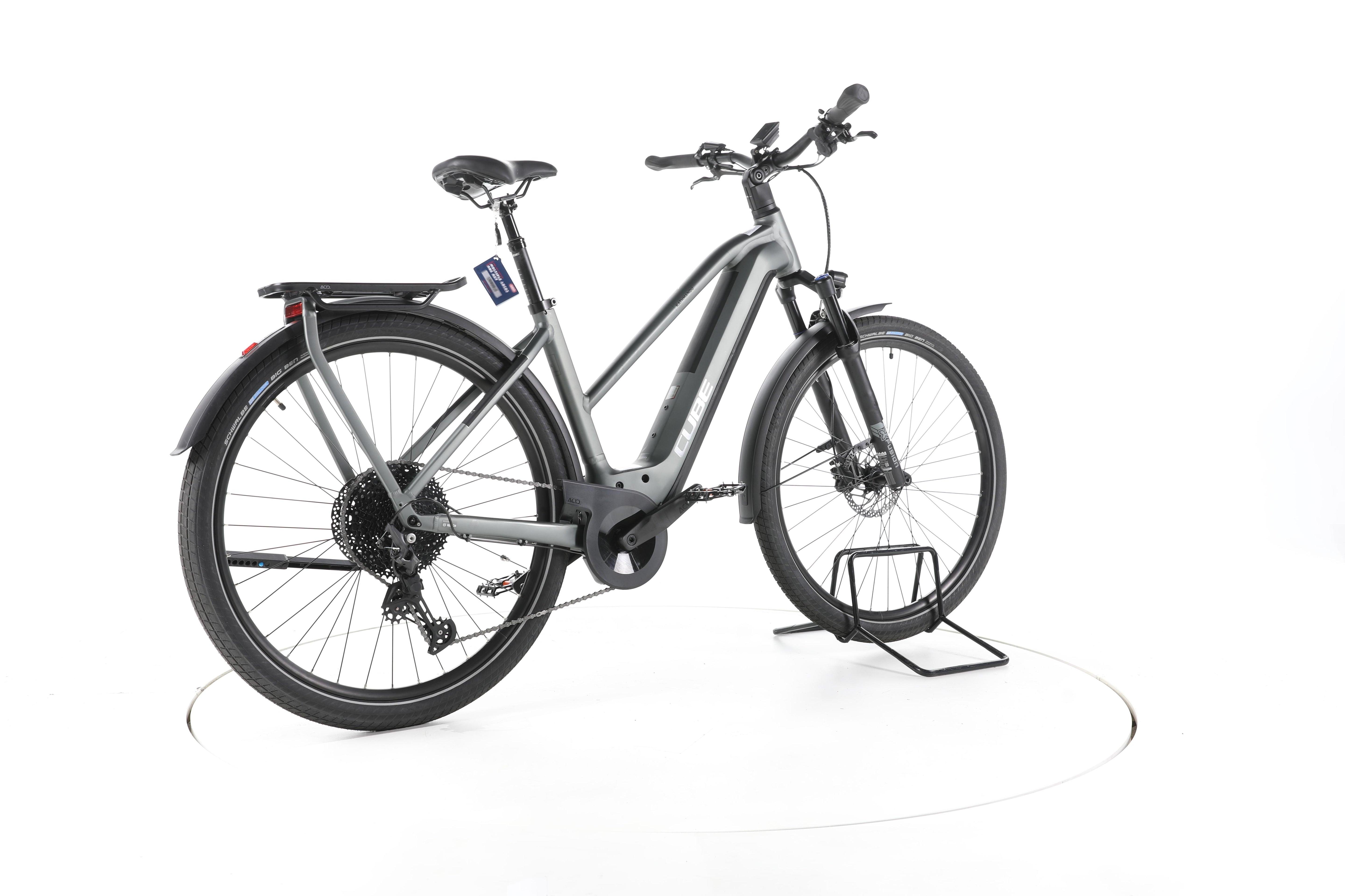 Cube Kathmandu Hybrid Pro Trekking E-Bike - Image 12