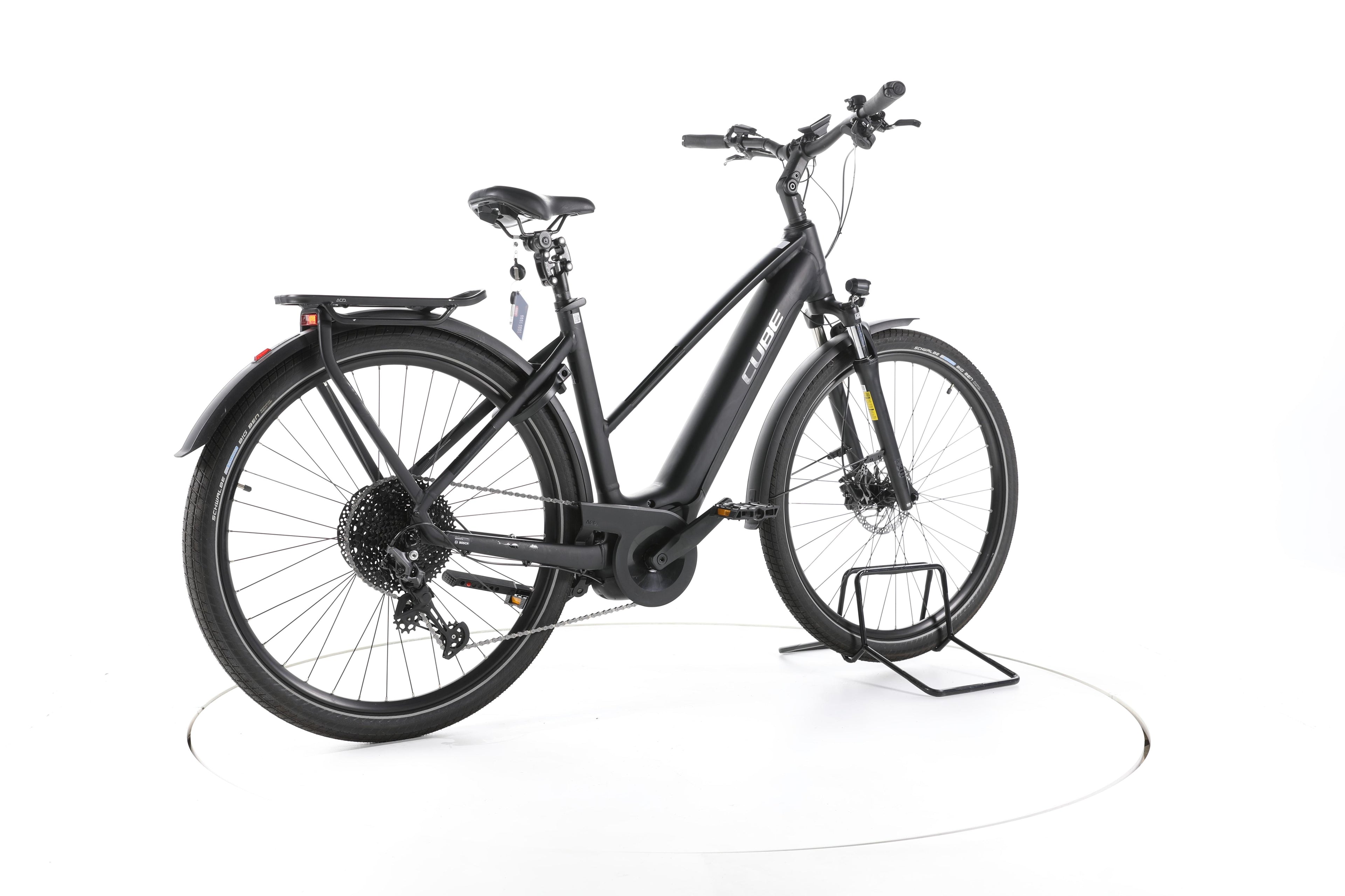 Cube Touring Hybrid Pro Trekking E-Bike 2023 - Image 12