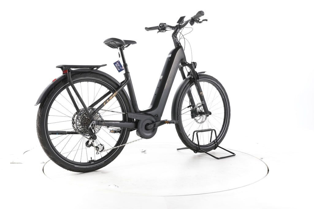 Cube Kathmandu Hybrid SLT Trekking E-Bike Tiefeinsteiger 2025 - Image 12