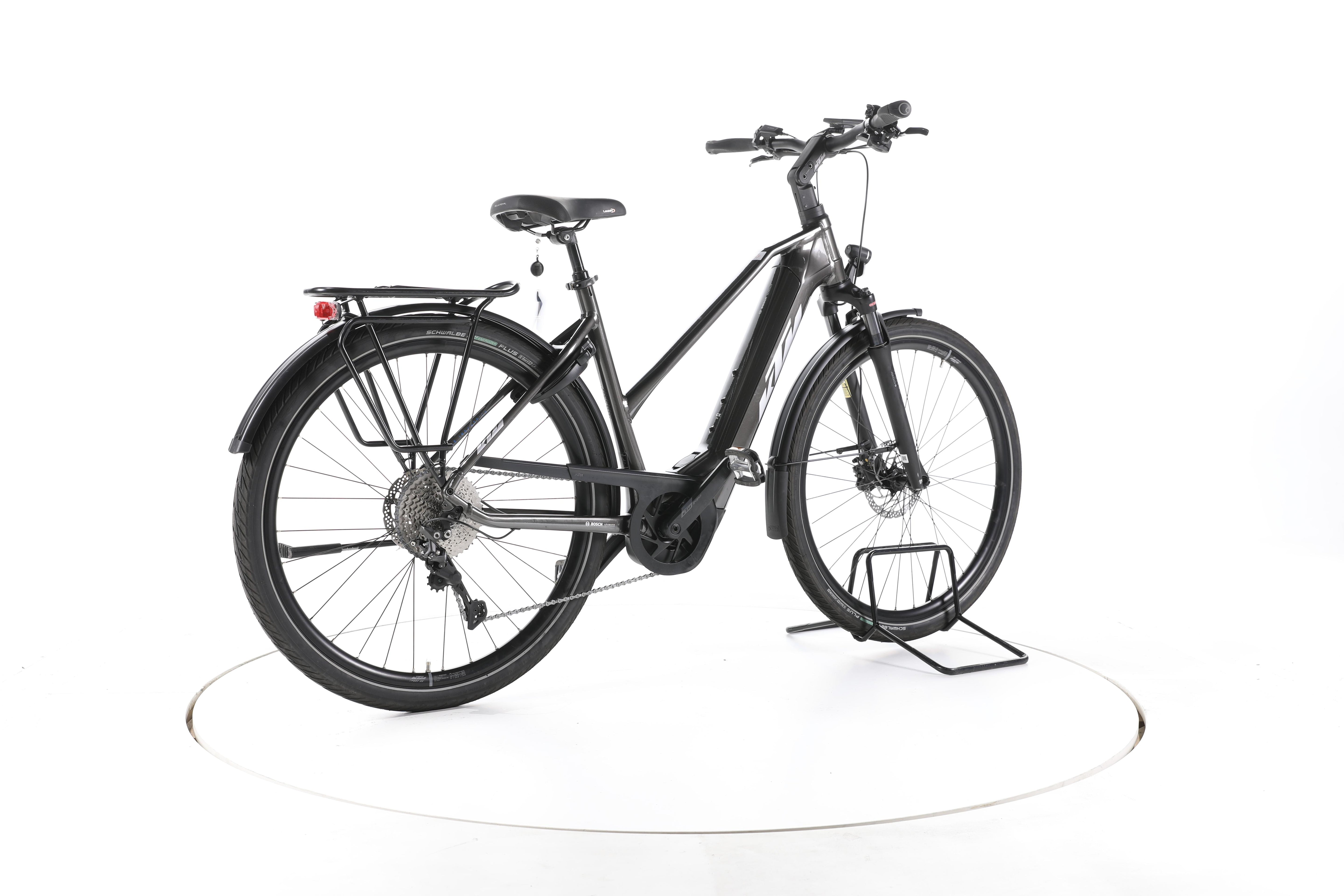 KTM Macina Style 740 Trekking E-Bike - Image 12