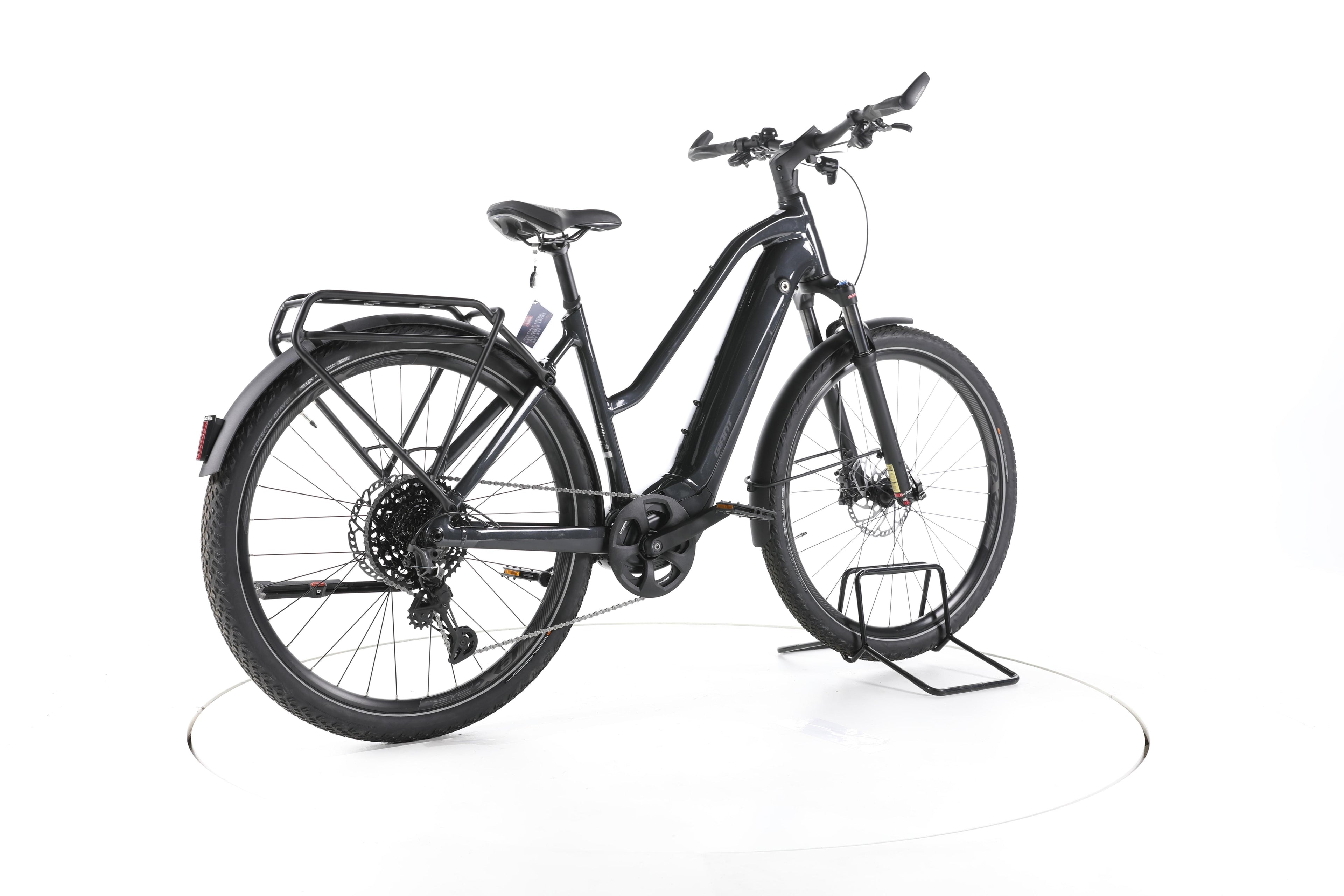 Giant Explore E+0 Pro STA Trekking E-Bike 2023 - Image 12