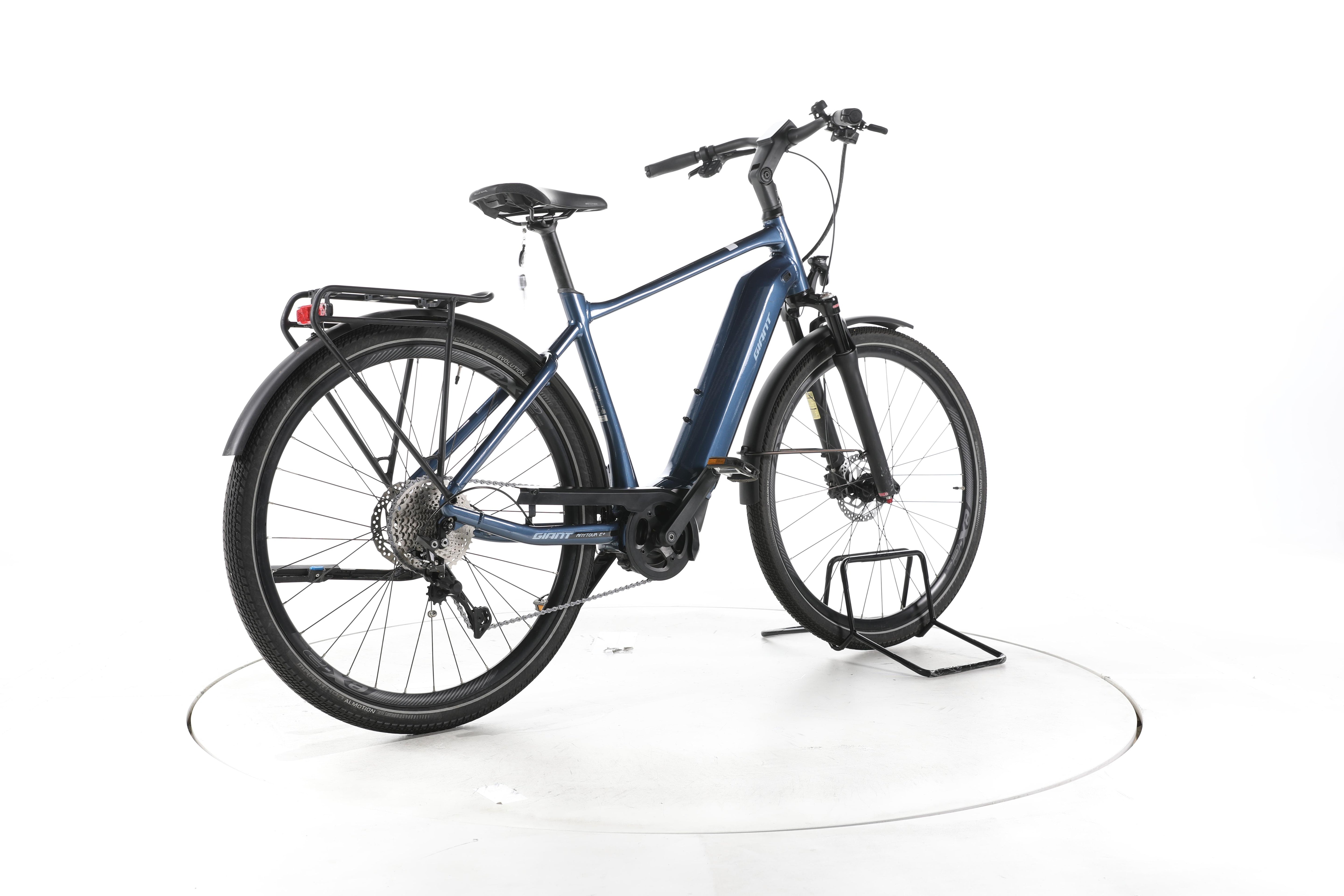 Giant AnyTour E+ 1 GTS Trekking E-Bike - Image 12