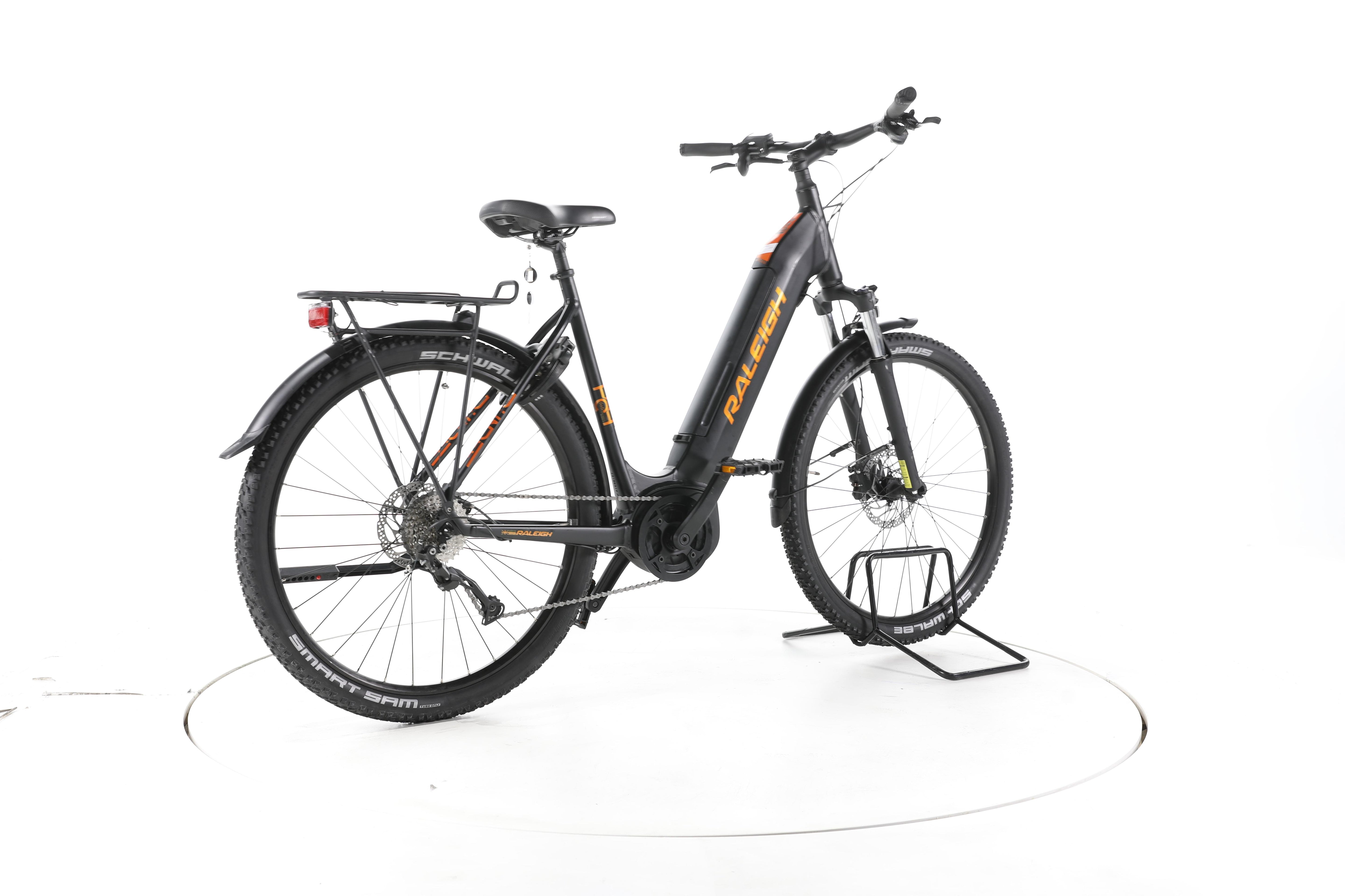 Raleigh Dundee Trekking E-Bike Tiefeinsteiger - Image 12