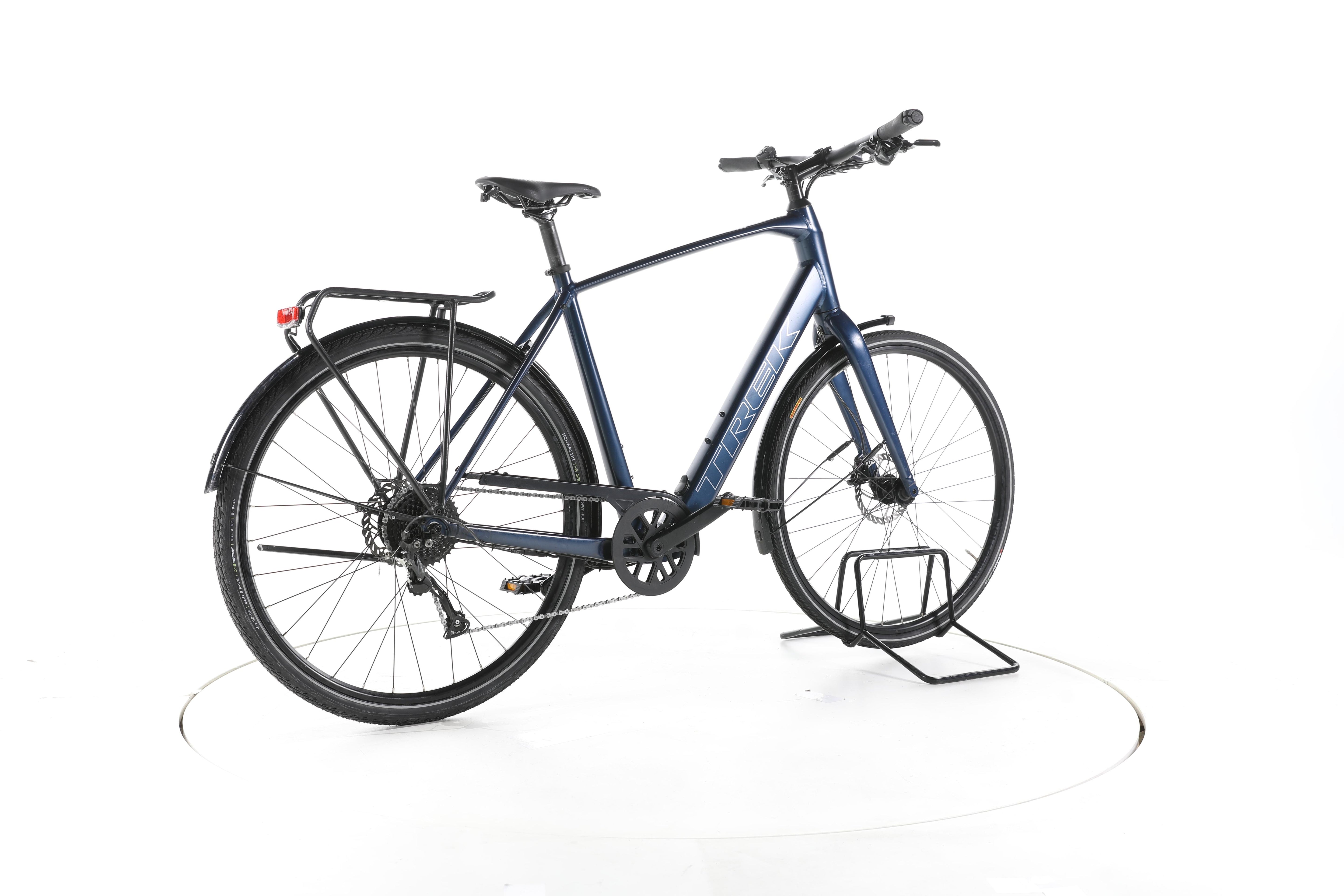 Trek FX+ 2 Trekking E-Bike - Image 12