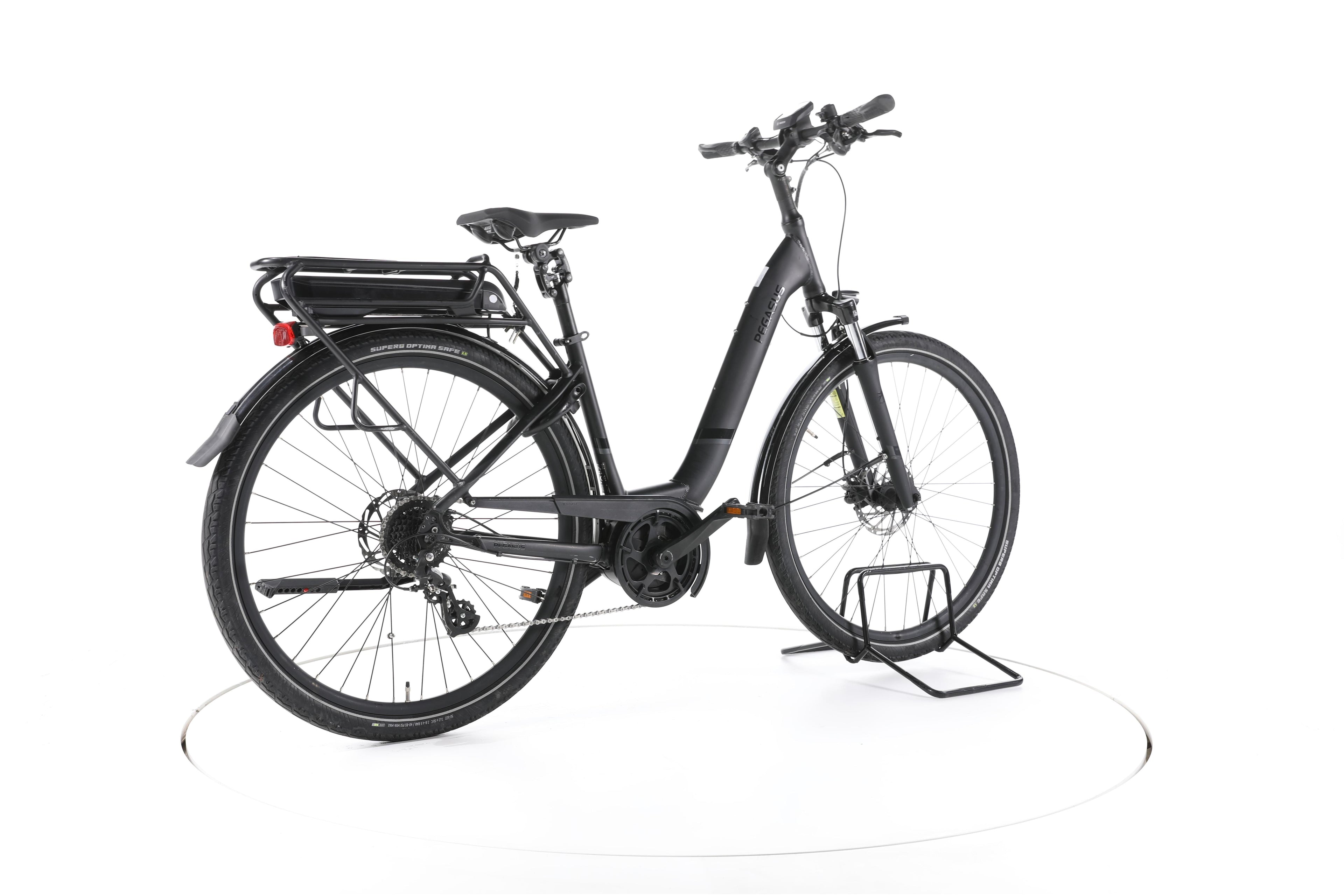 Pegasus Solero E8 Plus Trekking E-Bike Tiefeinsteiger - Image 12