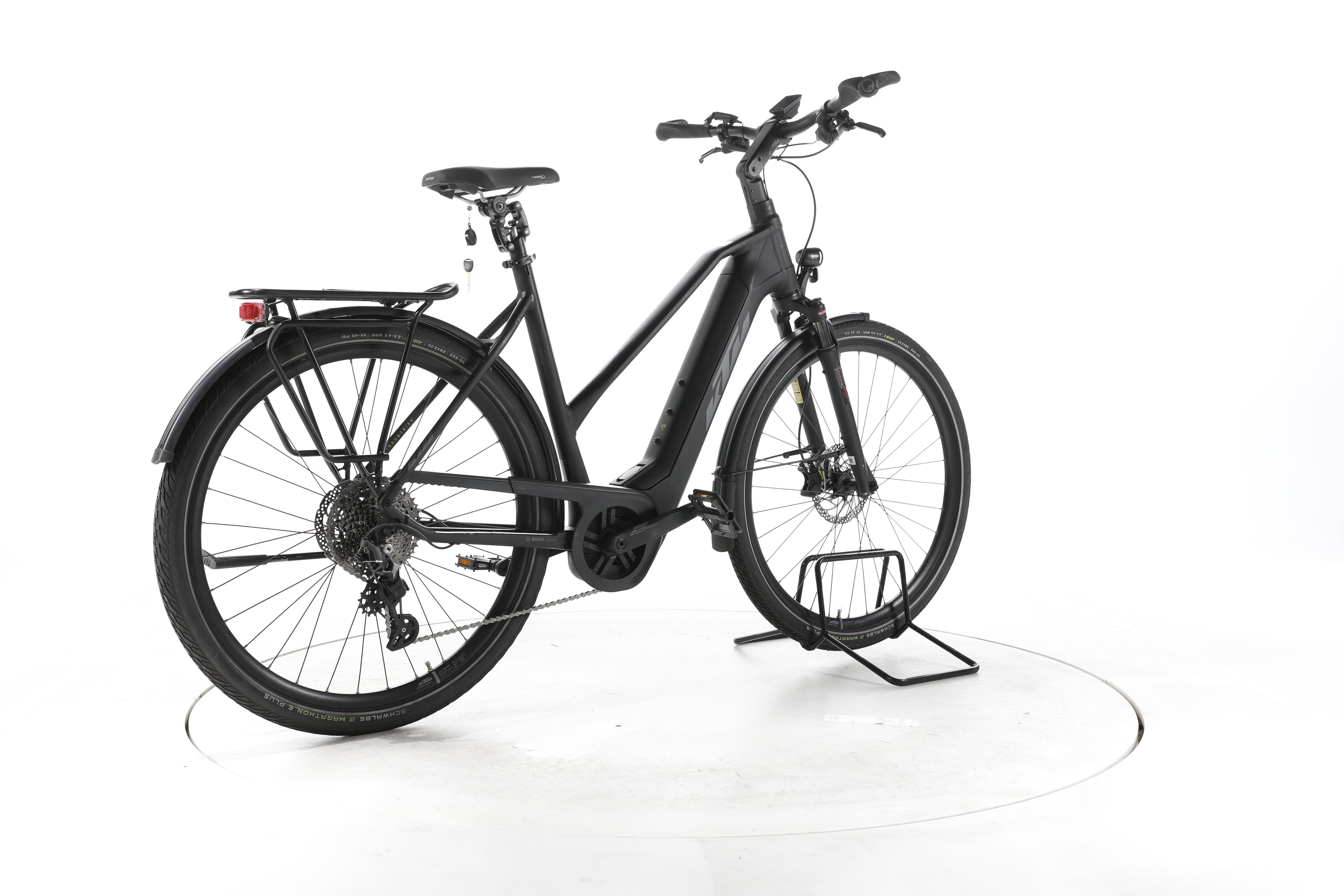 KTM Macina Style Pro Trekking E-Bike - Image 12