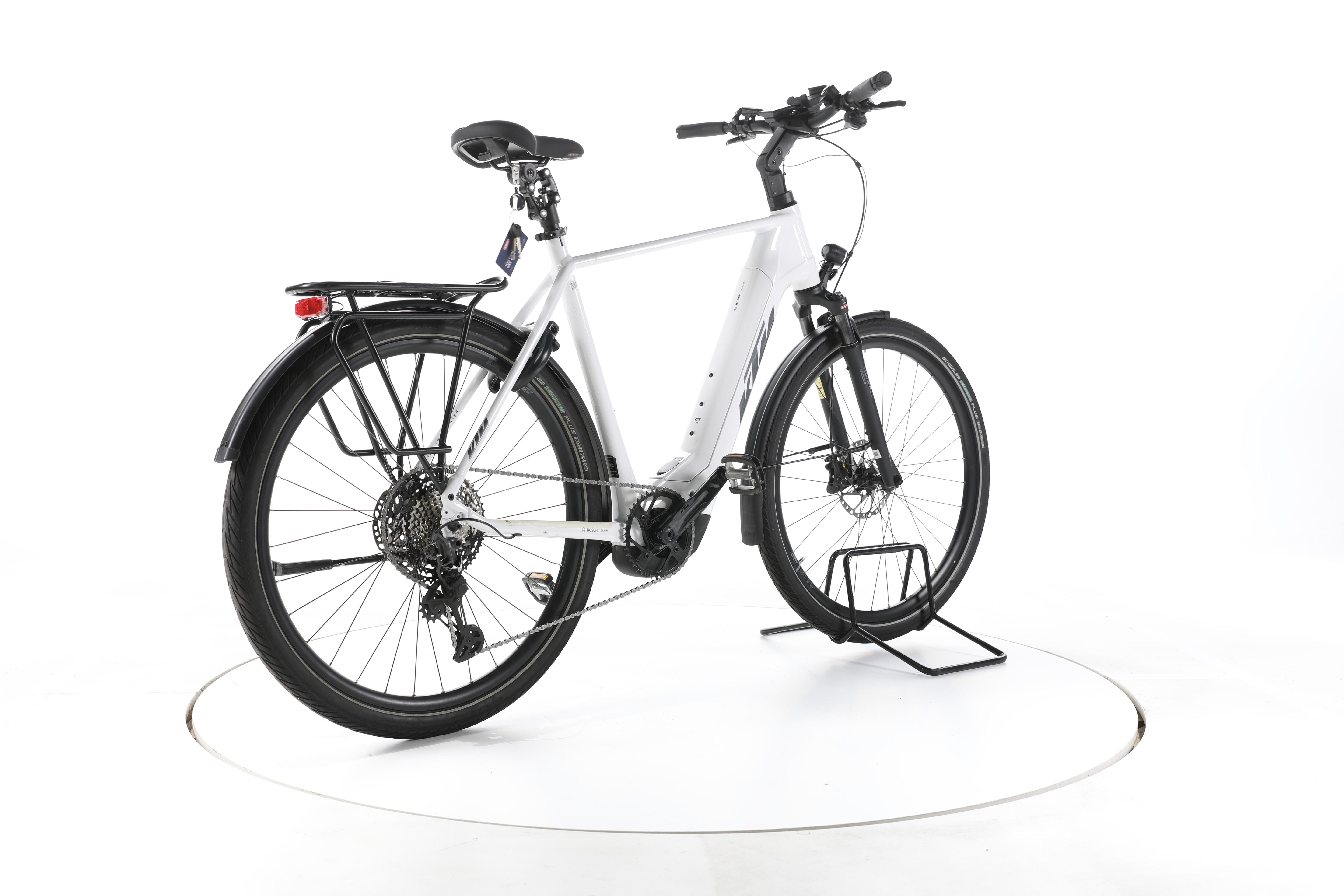 KTM Macina Style 720 Trekking E-Bike - Image 12