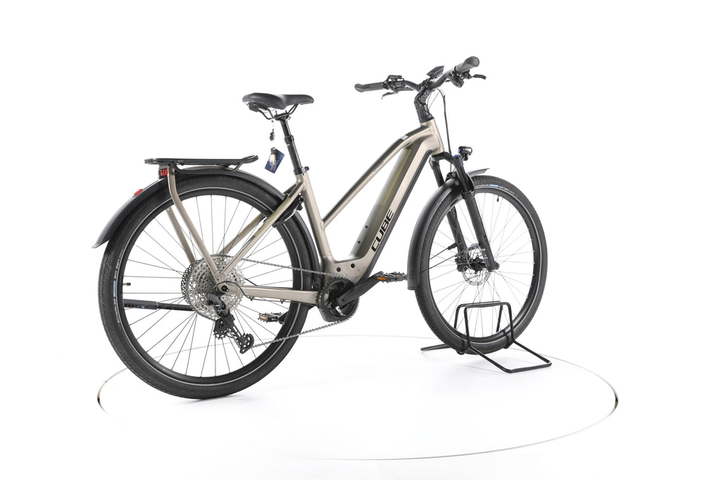 Cube Kathmandu Hybrid Pro Trekking E-Bike 2023 - Image 12