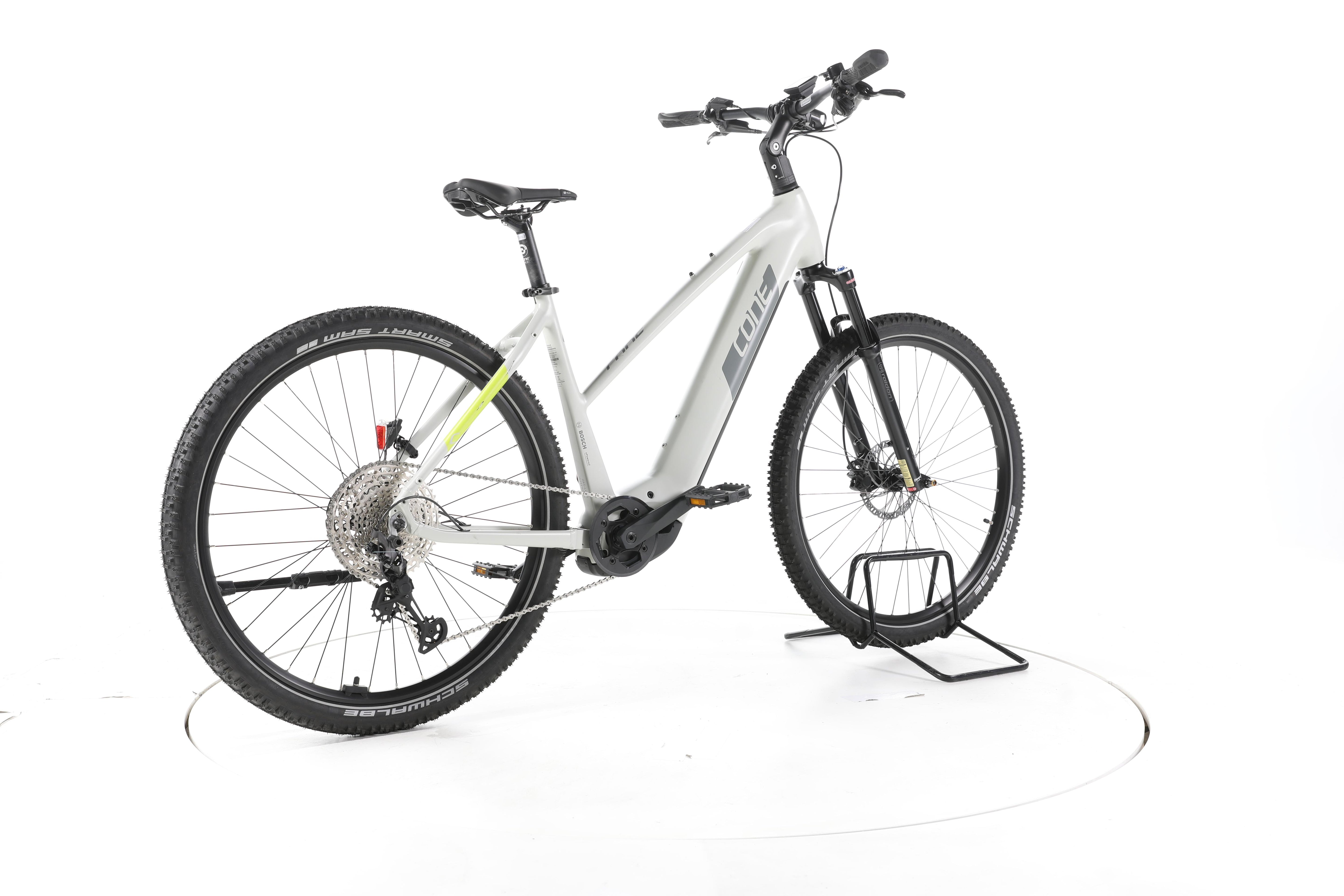CONE Bikes eCross IN 4.0 Trekking E-Bike - Image 12