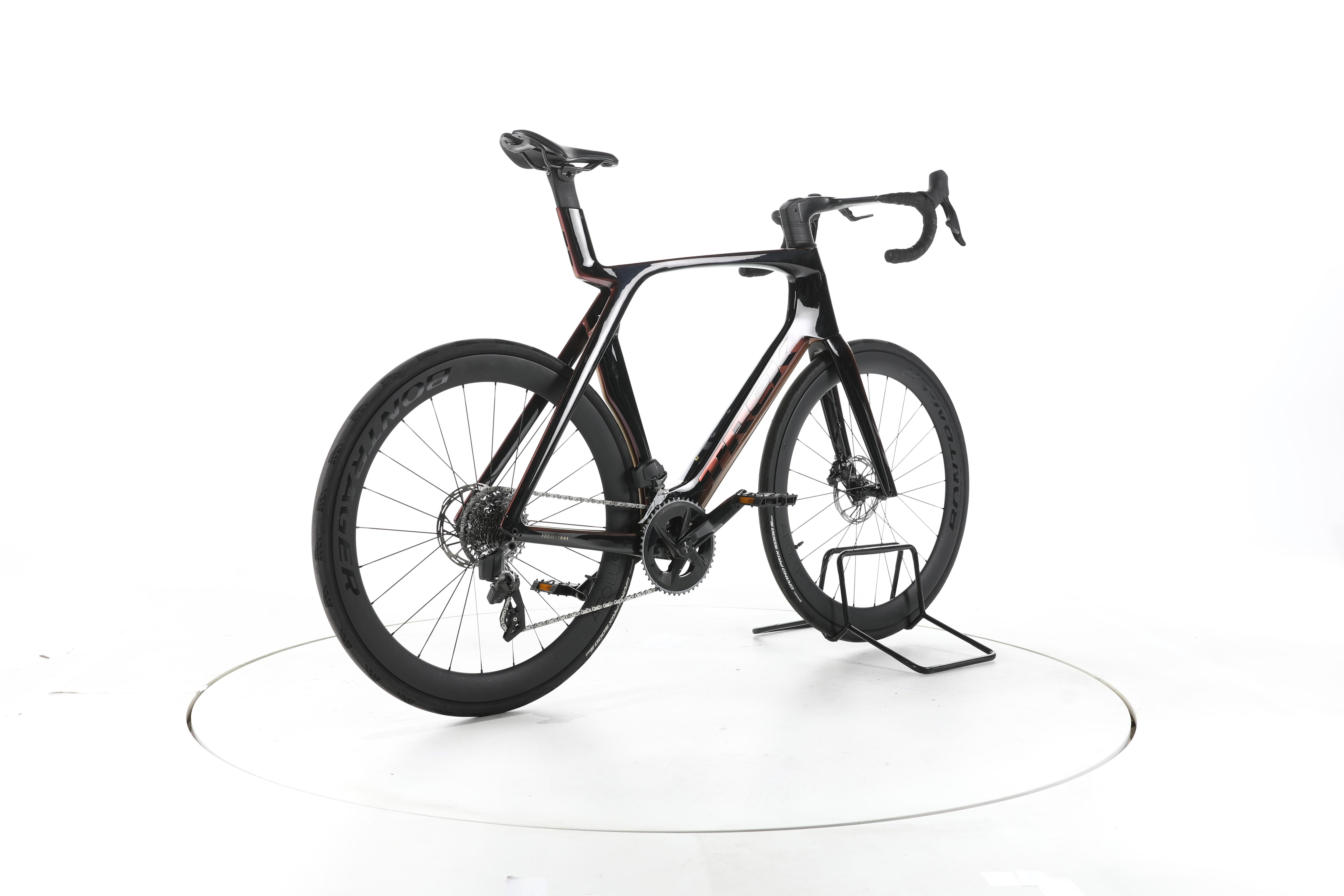 Trek Madone SLR 6 AXS Gen 7 - Image 12