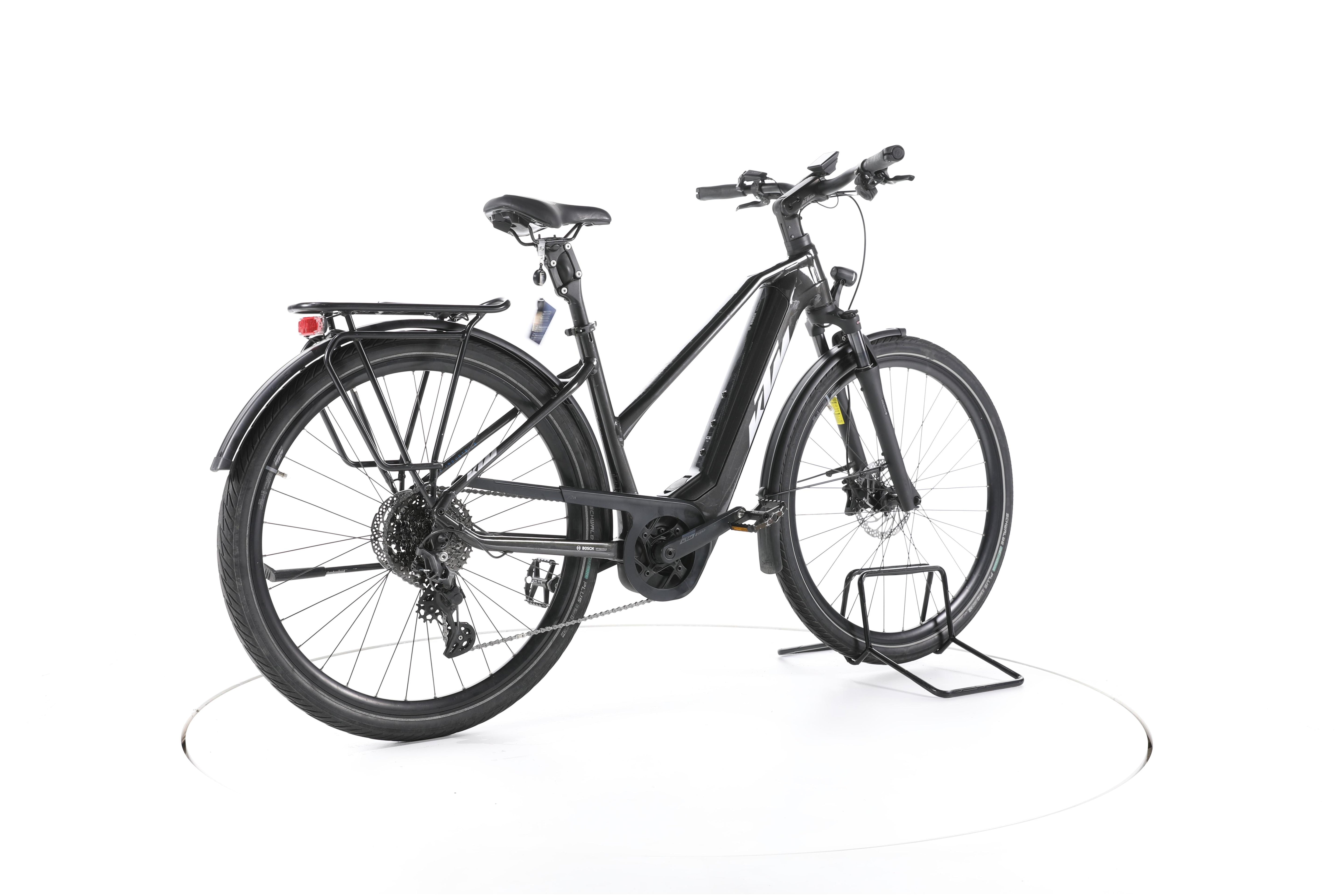 KTM Macina Style 730 Trekking E-Bike - Image 12