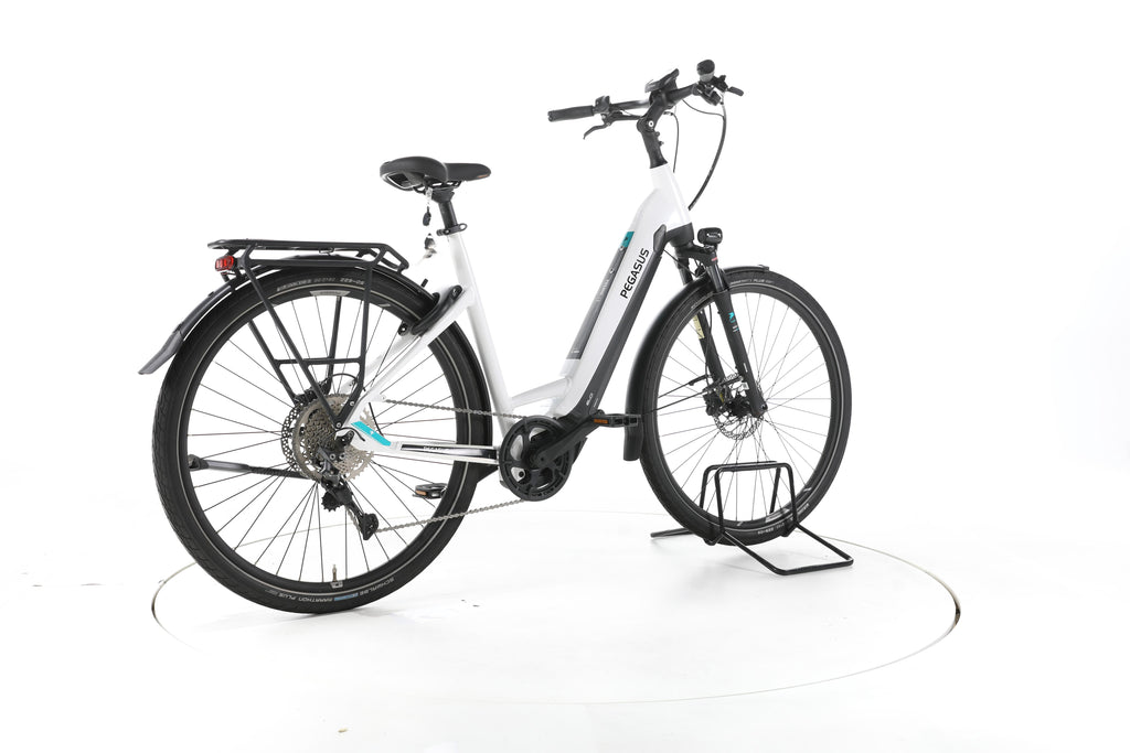 Pegasus Premio evo 10 Lite Trekking E-Bike Tiefeinsteiger - Image 12