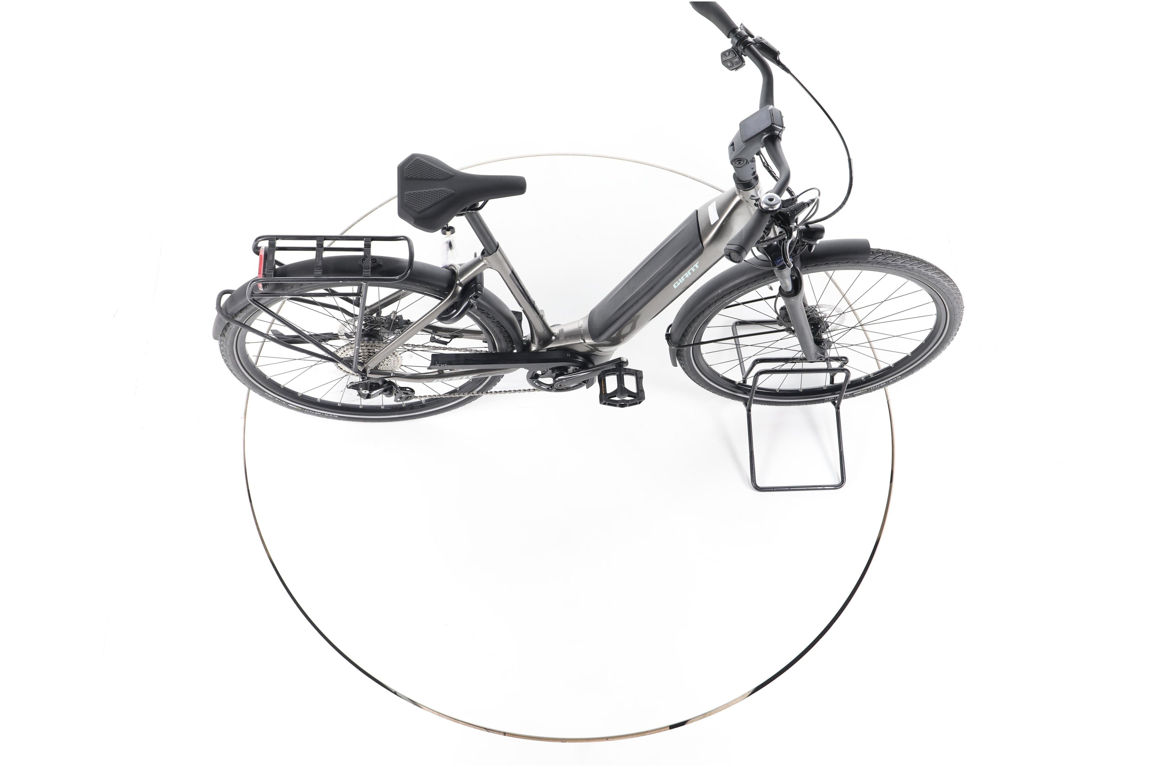 Giant DailyTour E+ 2 D Trekking E-Bike Tiefeinsteiger - Image 13