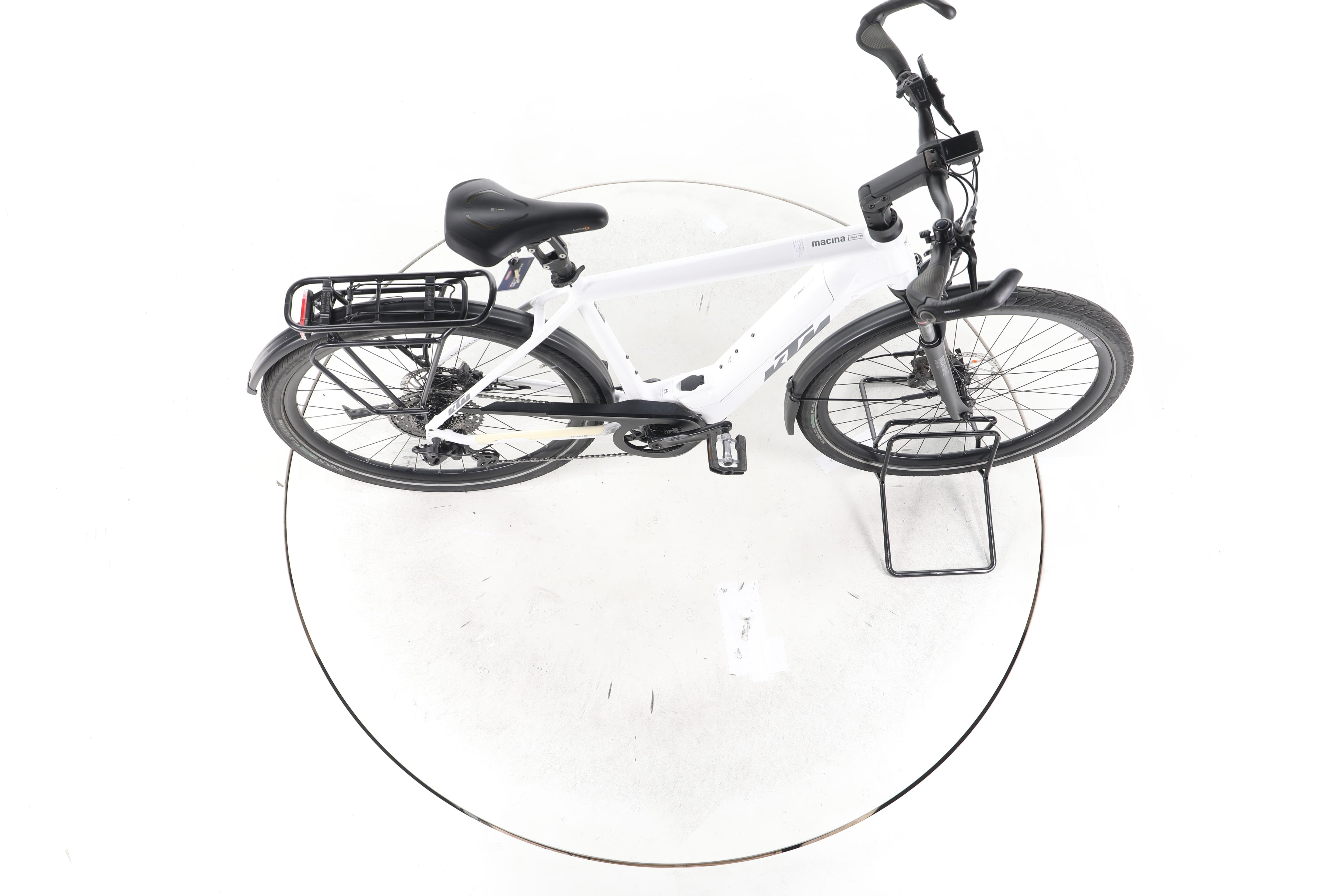 KTM Macina Style 720 Trekking E-Bike - Image 13