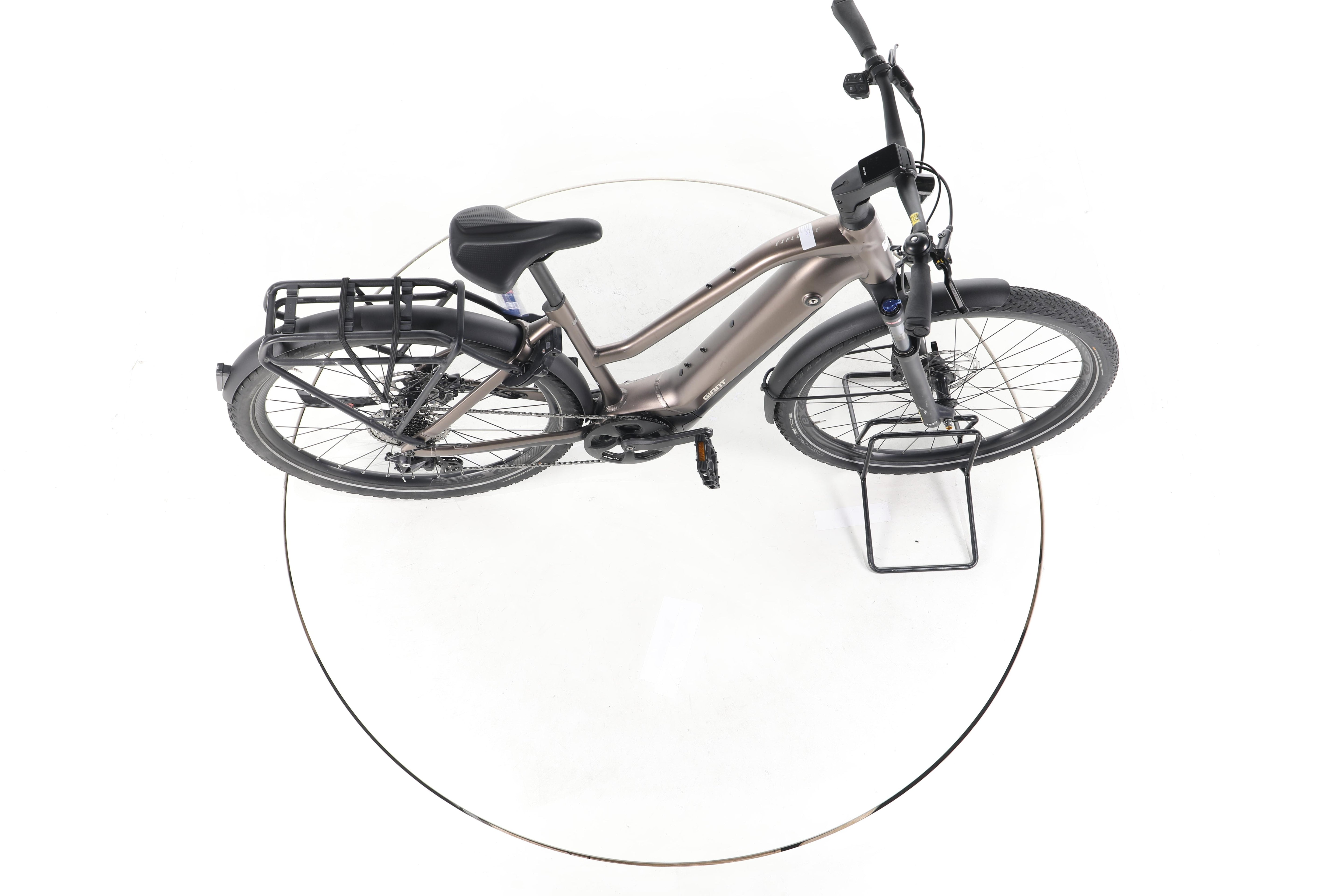 Giant Explore E+ Pro 1 Trekking E-Bike - Image 13