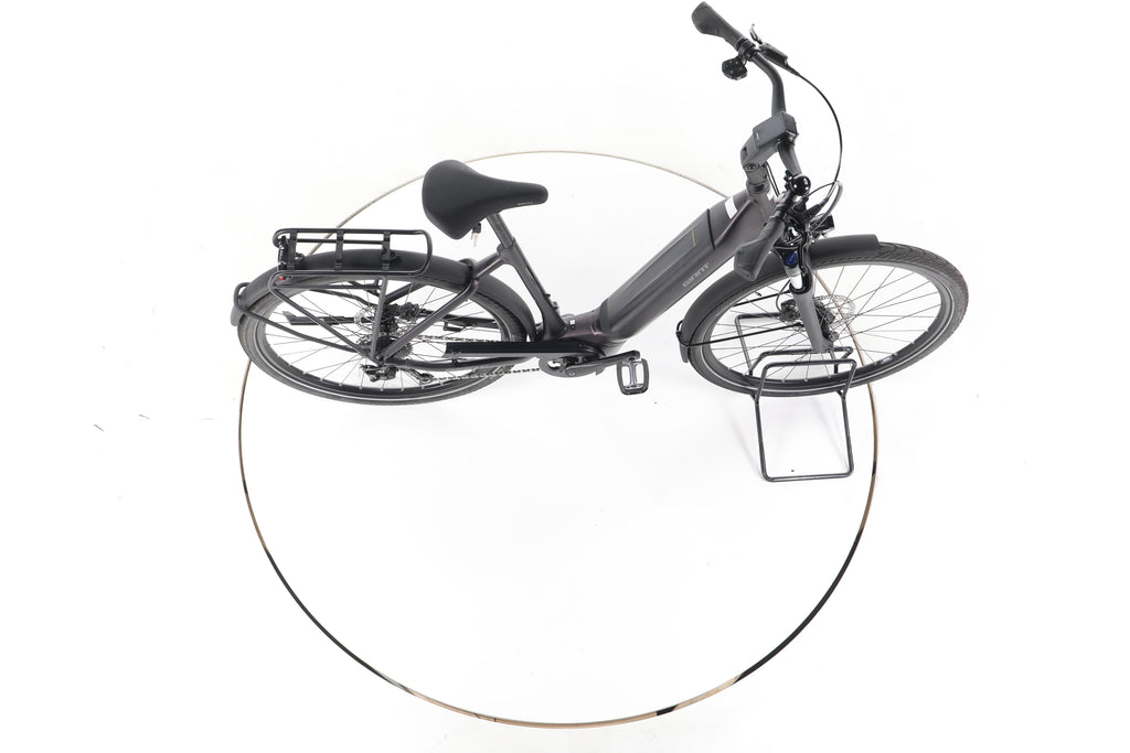 Giant DailyTour E+ 3 Trekking E-Bike Tiefeinsteiger - Image 13