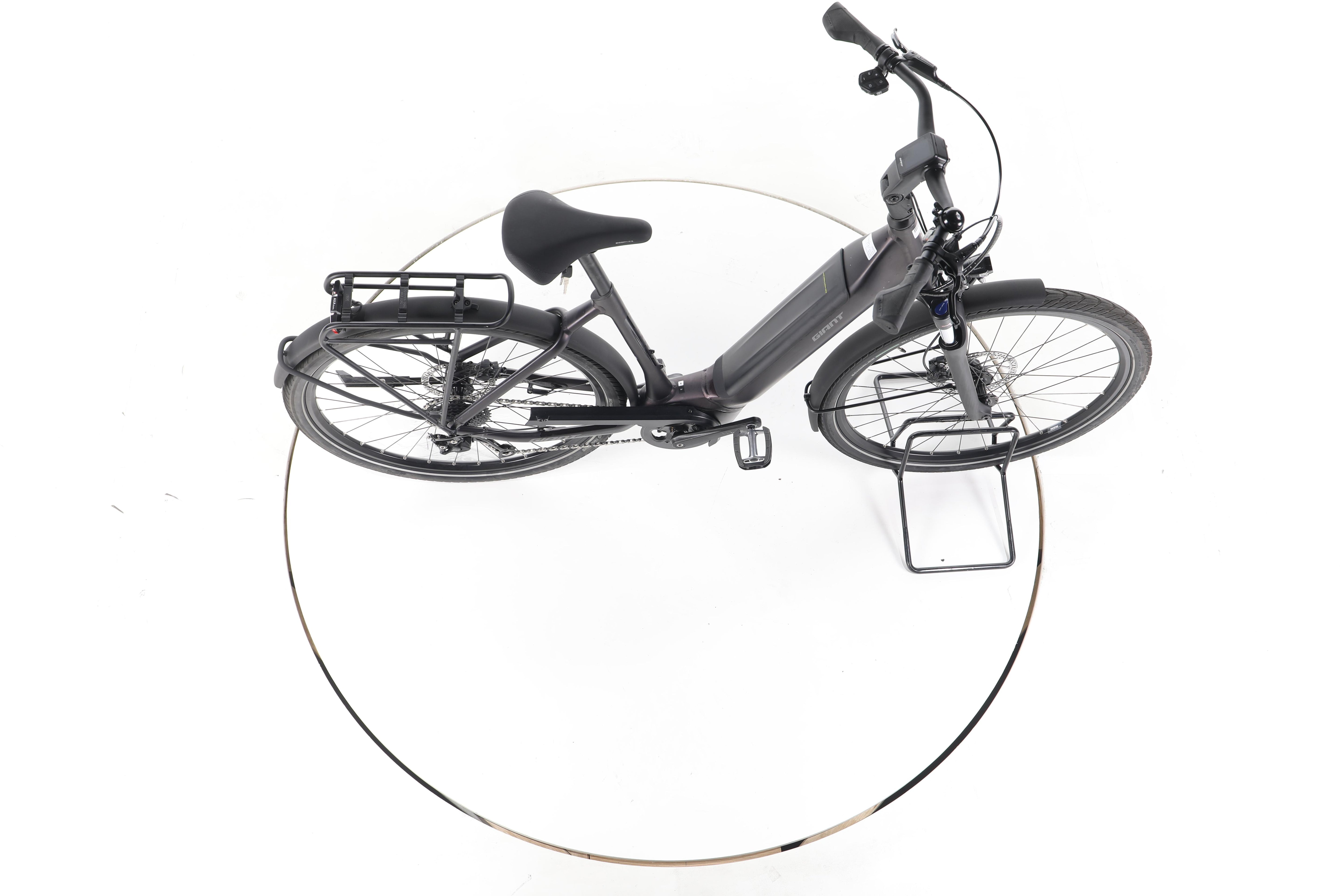 Giant DailyTour E+ 3 Trekking E-Bike Tiefeinsteiger - Image 13