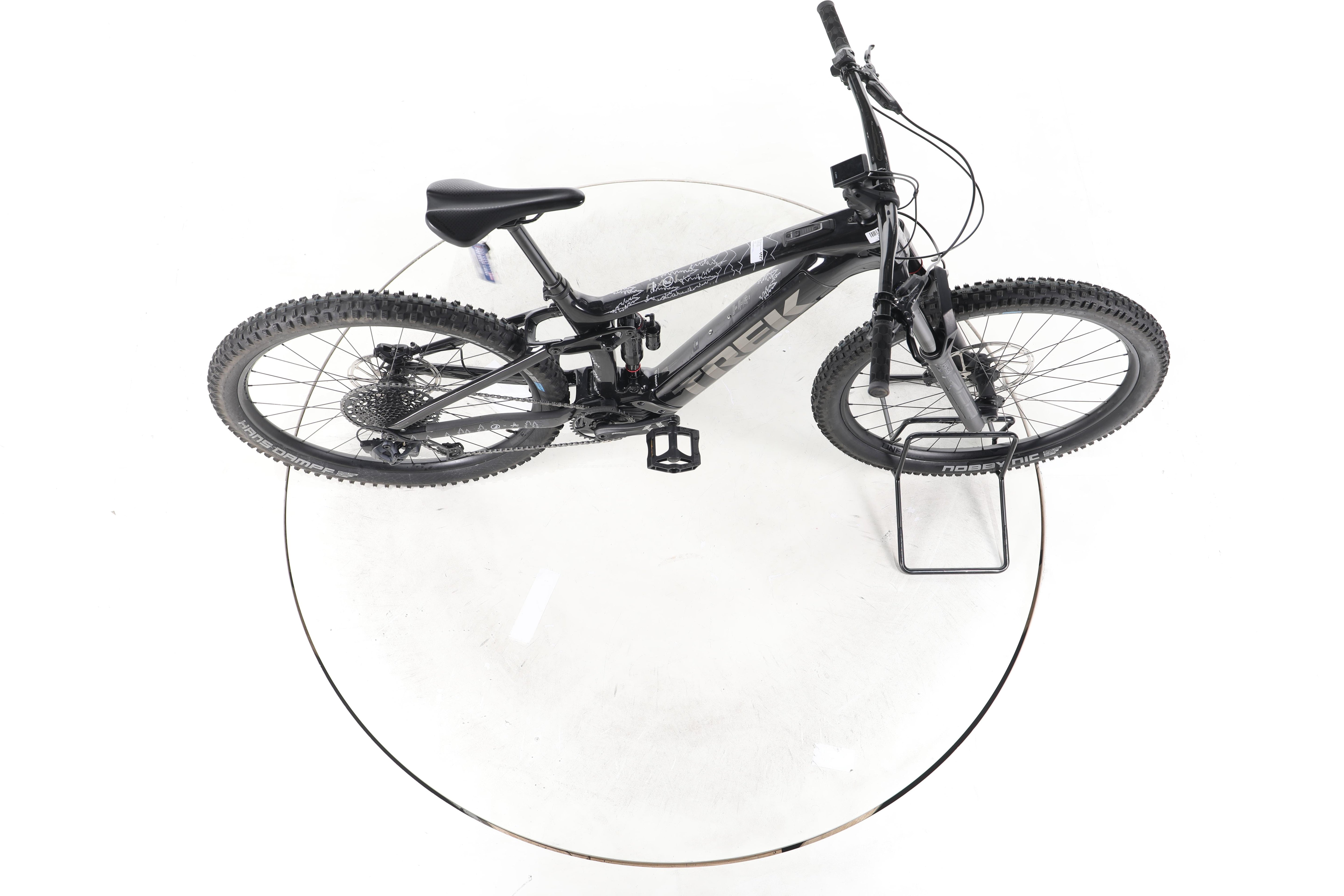 Trek Rail 9.8 XT Gen 4 E-Bike Fully Carbon 2024 - Image 13