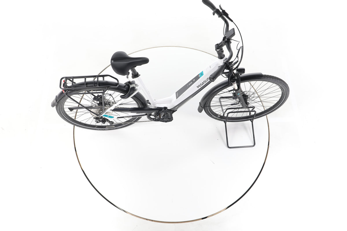 Pegasus Premio EVO 10 Lite Trekking E-Bike Tiefeinsteiger - Image 13