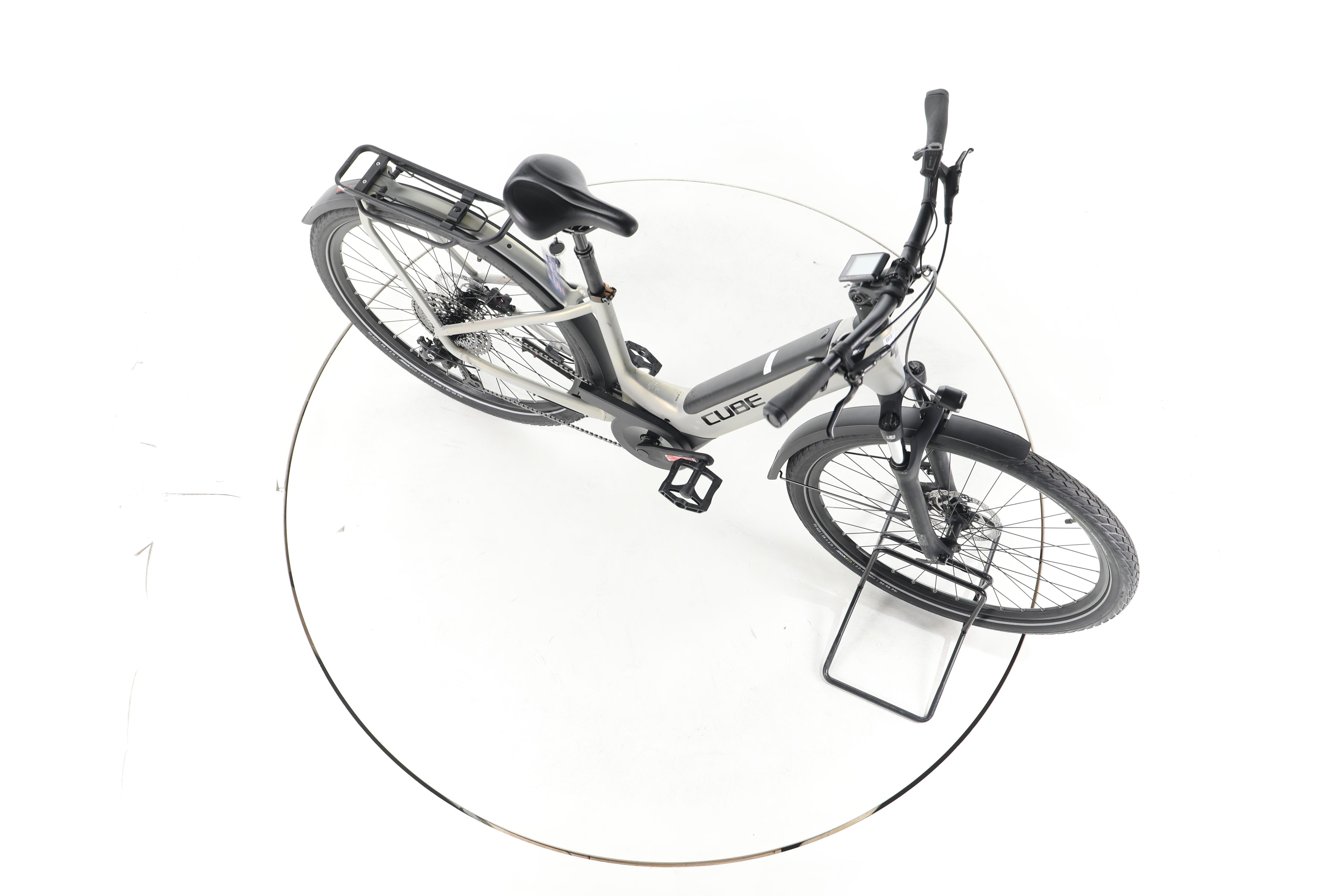 Cube Touring Hybrid Pro Trekking E-Bike Tiefeinsteiger 2024 - Image 14