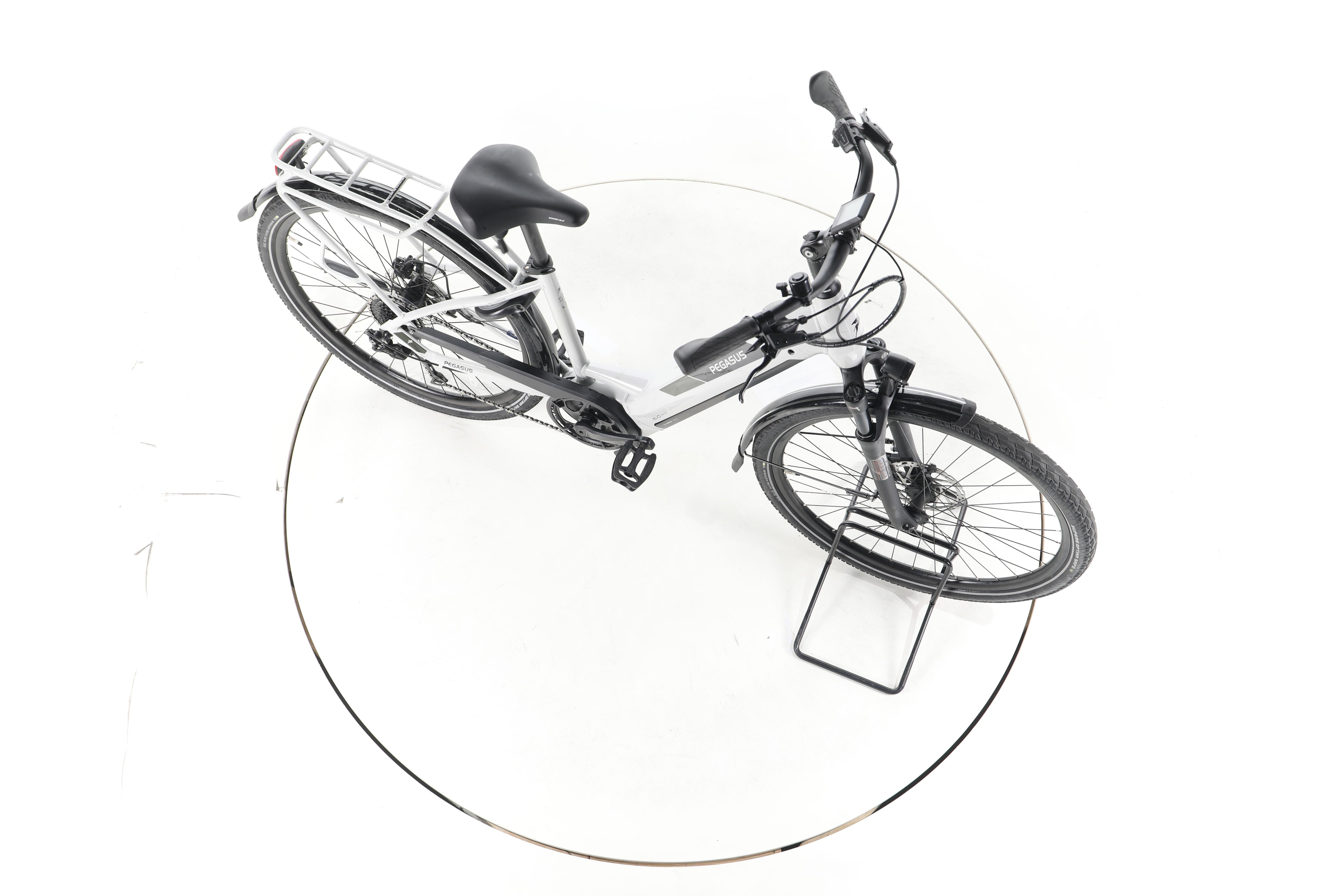 Pegasus Solero Evo 9 Trekking E-Bike Tiefeinsteiger - Image 14