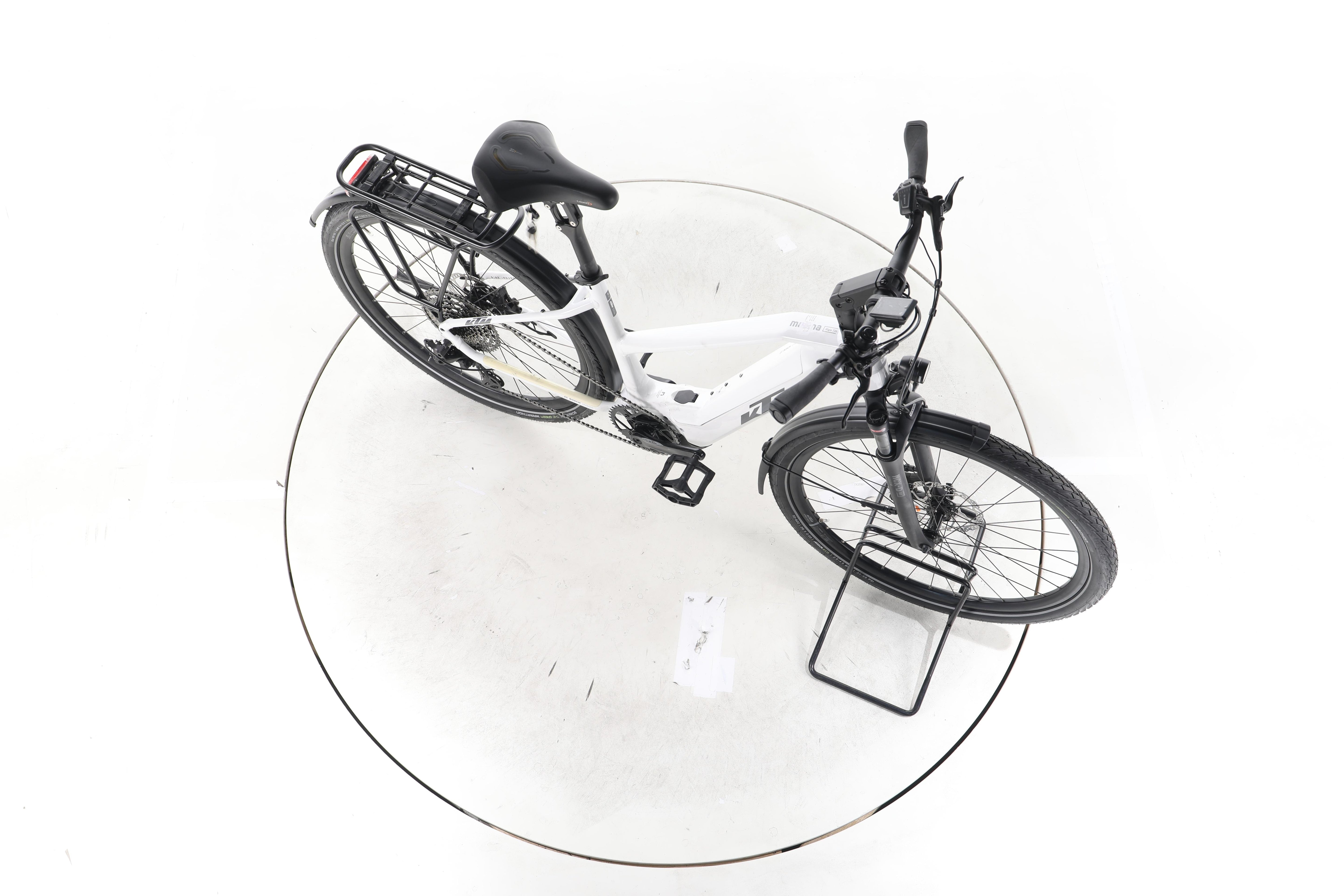 KTM Macina Style 720 Trekking E-Bike - Image 14