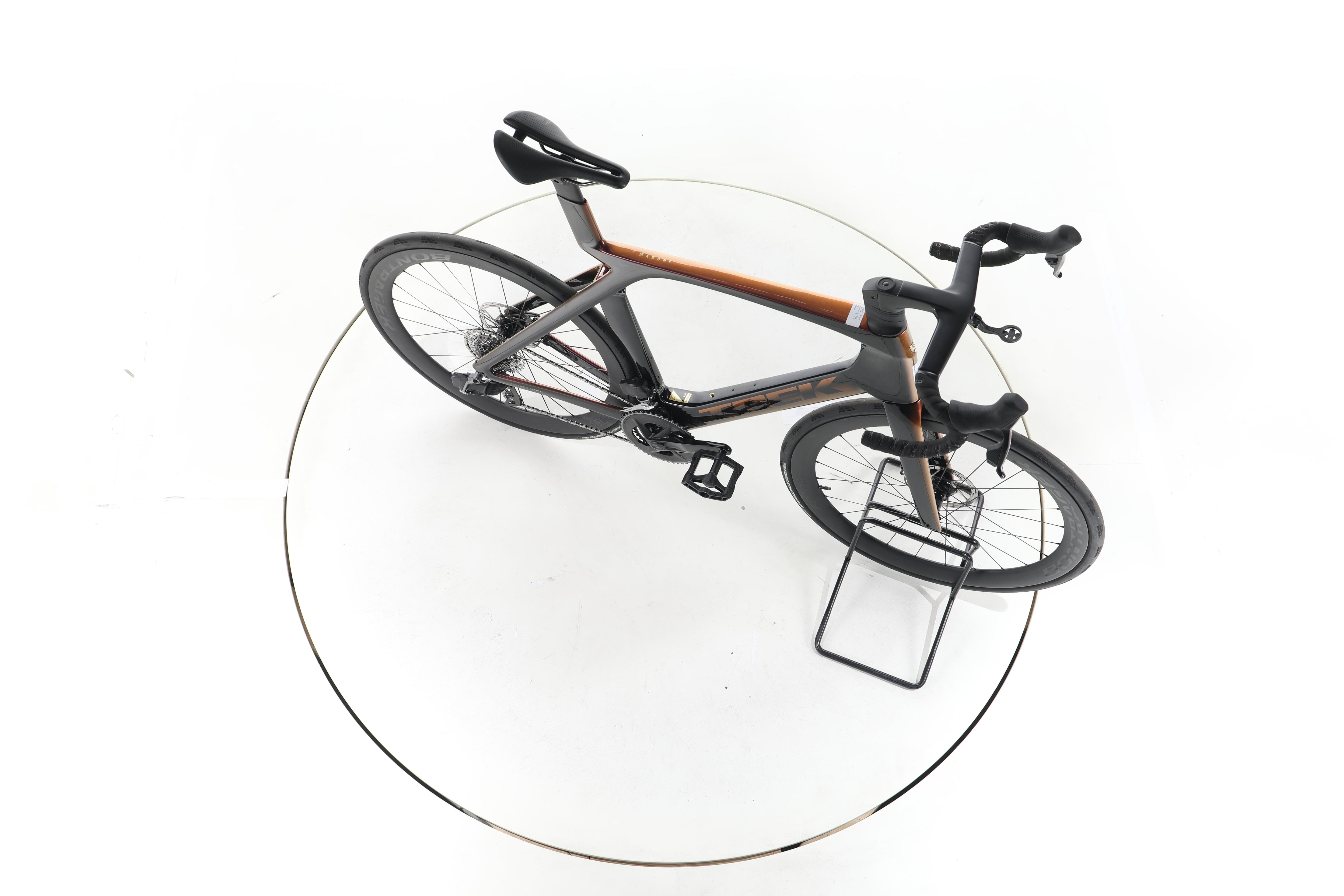Trek Madone SLR 6 AXS Gen 7 - Image 14