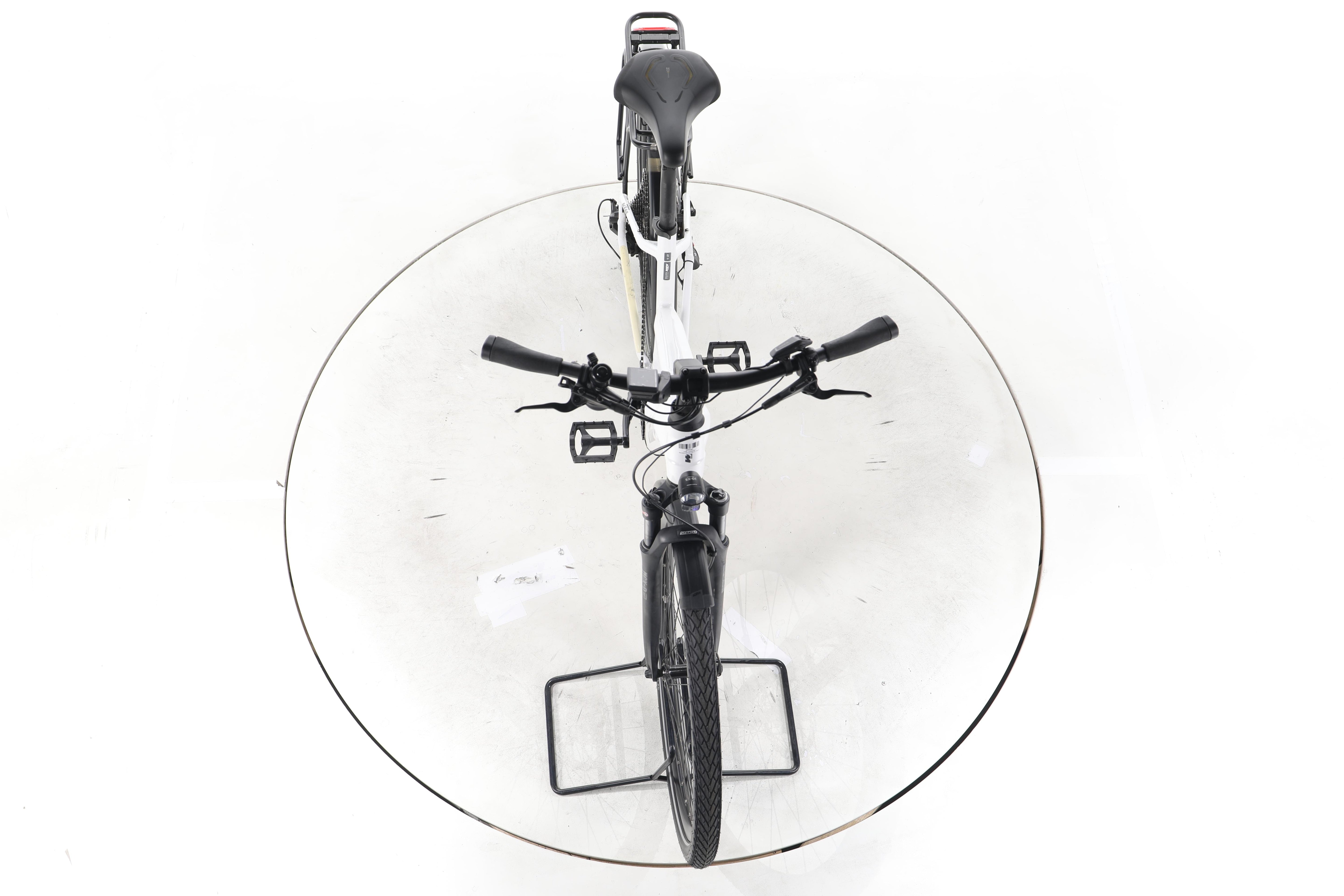 KTM Macina Style 720 Trekking E-Bike - Image 16