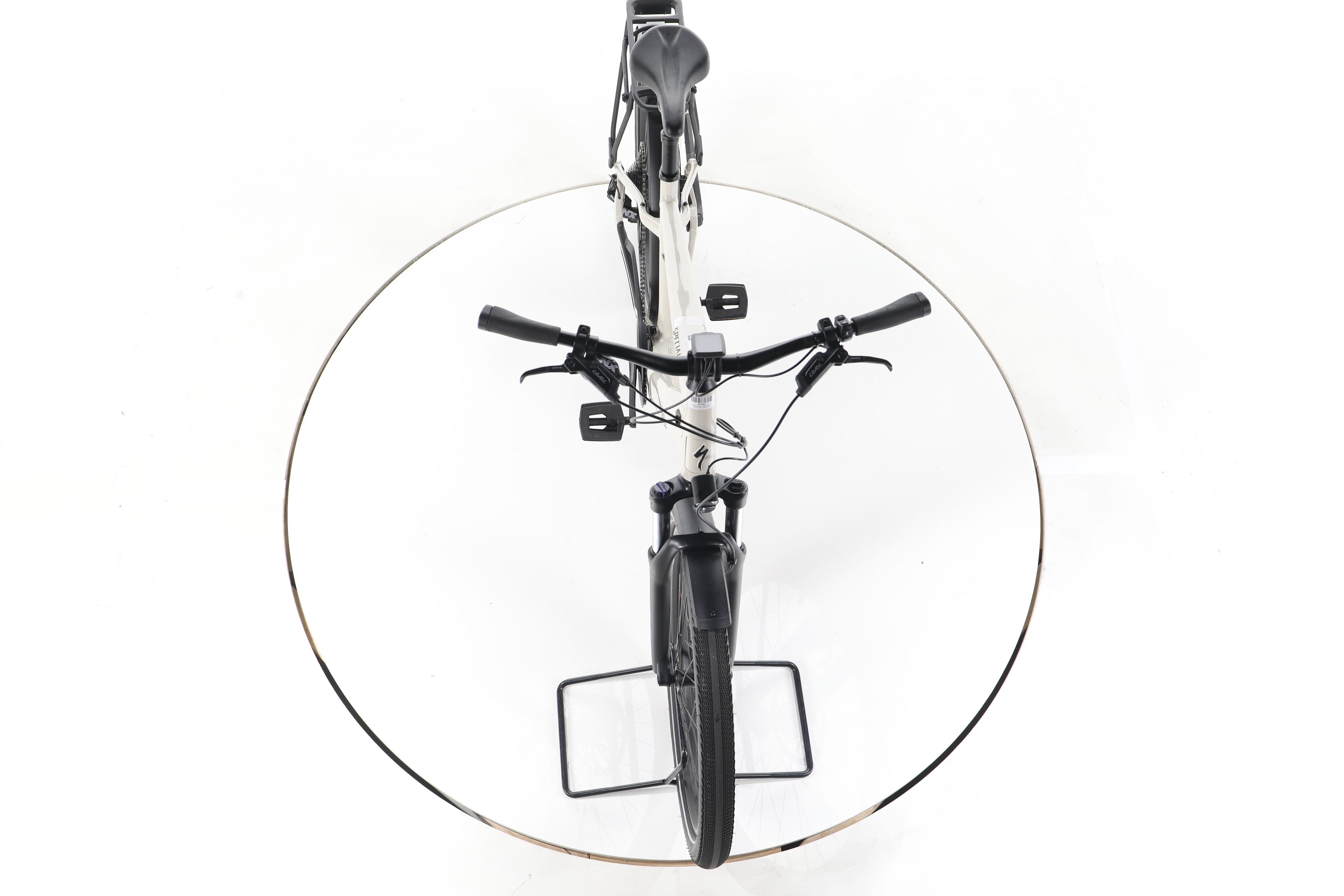 Specialized Turbo Vado 4.0 Trekking E-Bike - Image 16