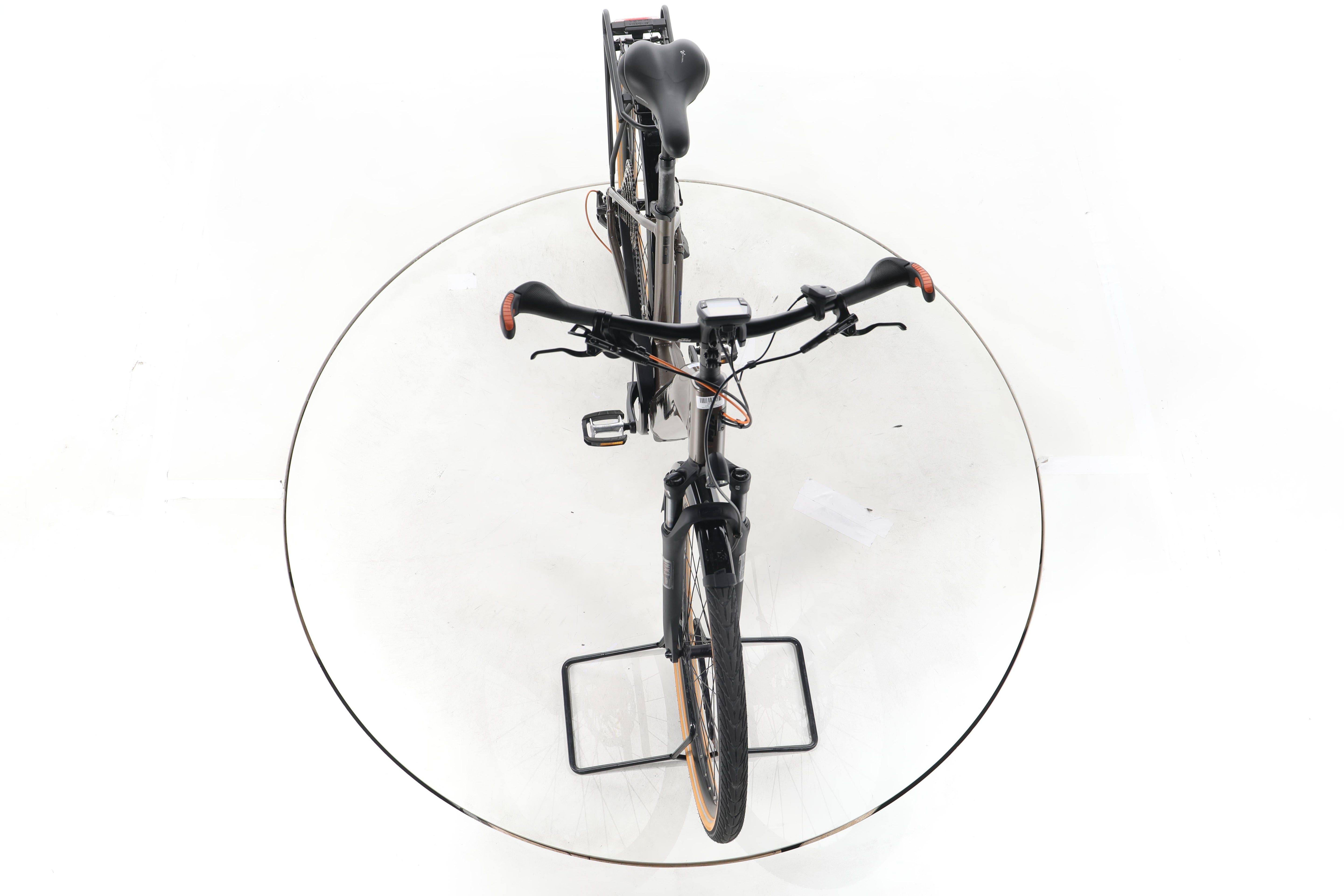 KTM Macina Ultimate Pro Trekking E-Bike Tiefeinsteiger - Image 16