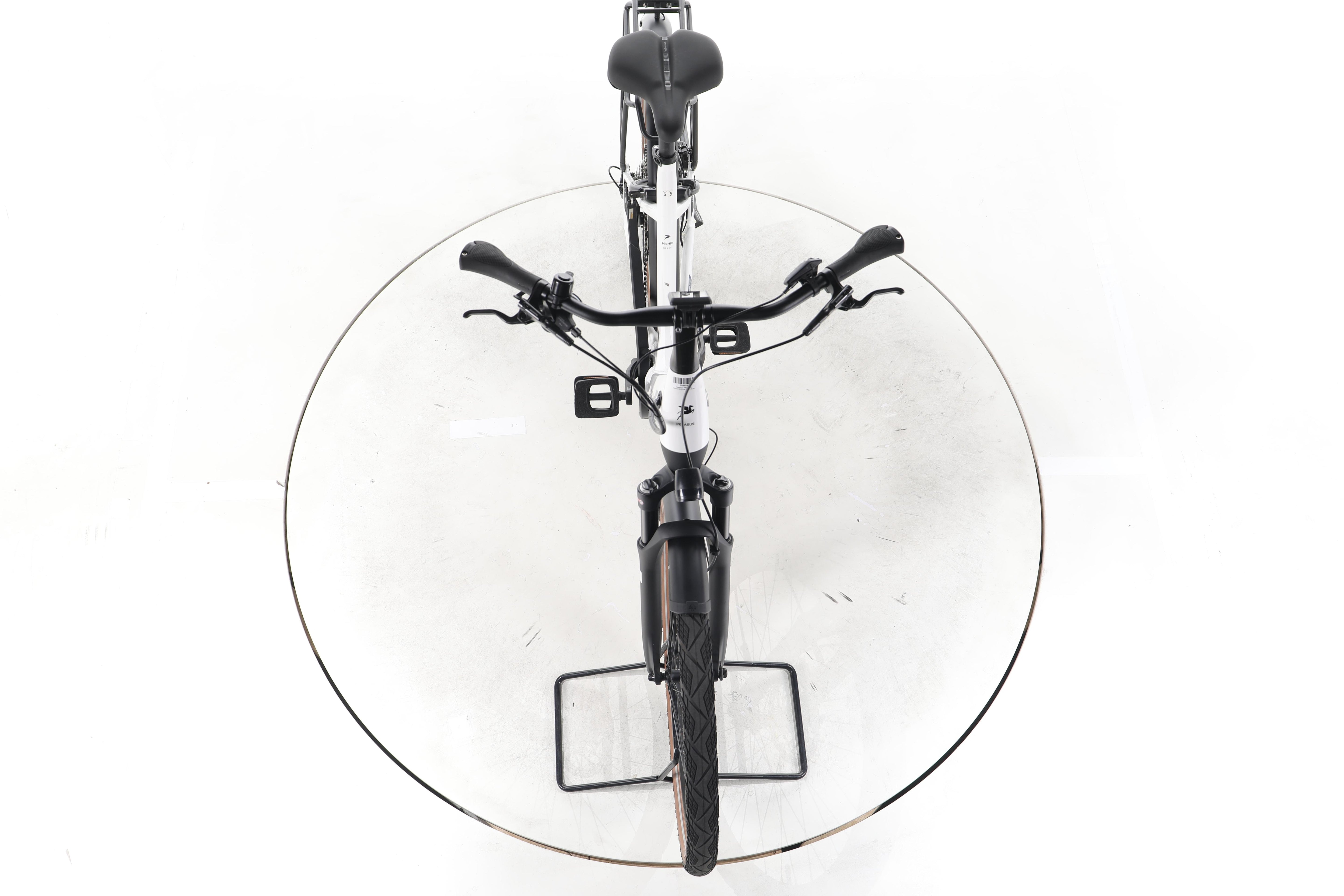 Pegasus Premio EVO Lite Trekking E-Bike Tiefeinsteiger - Image 16