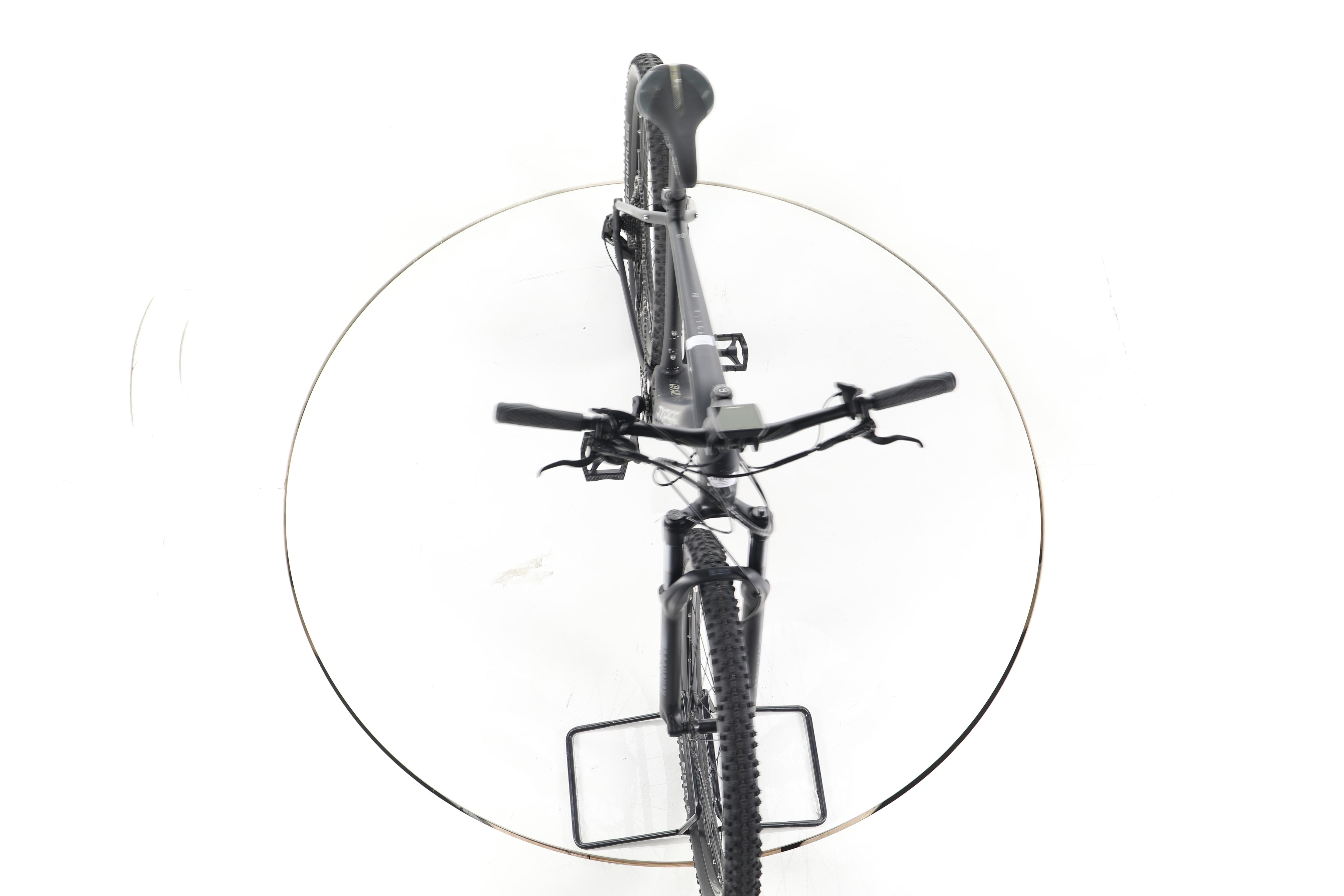Axess Element E-Bike - Image 16