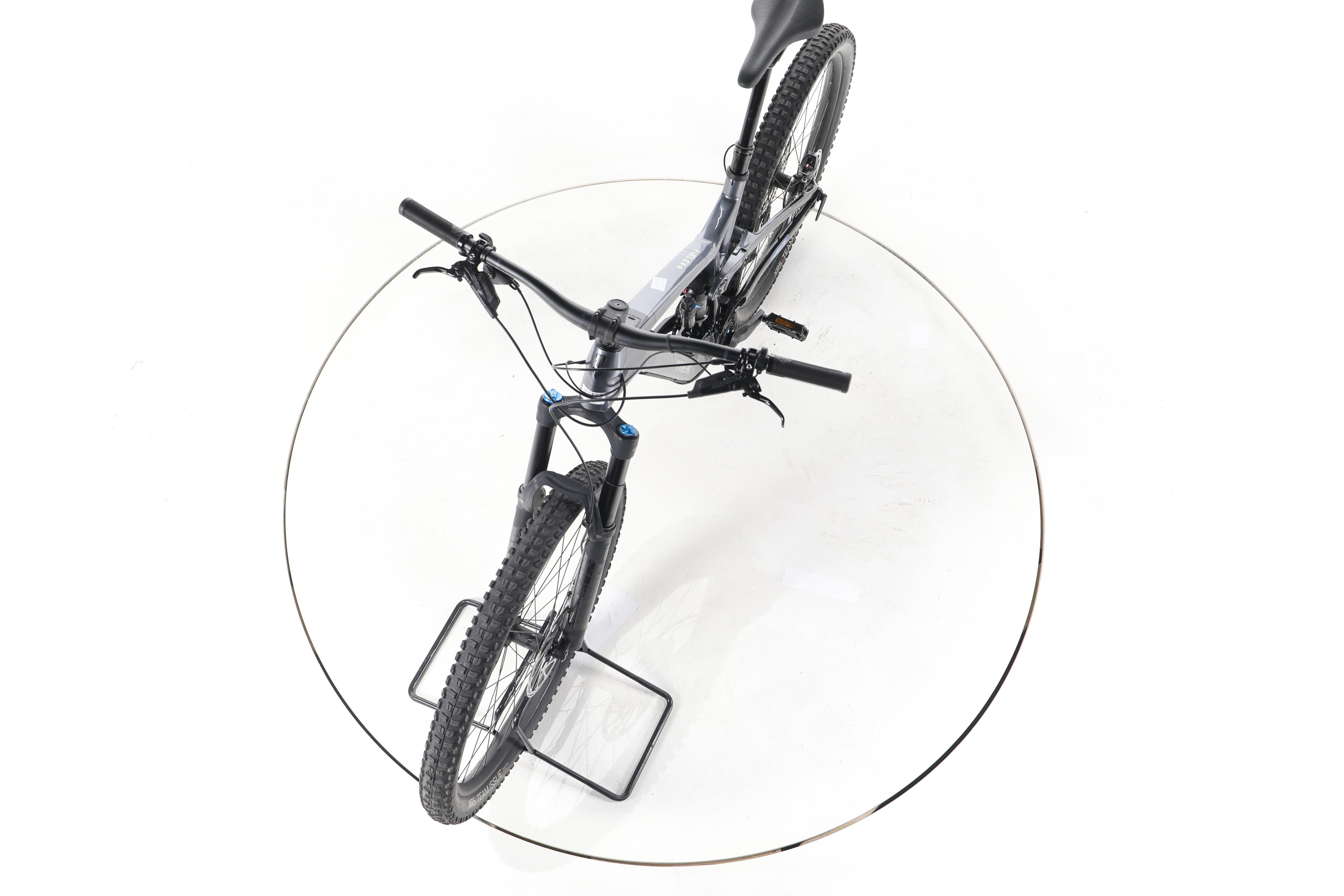Trek Fuel EXe 9.7 E-Bike Fully Carbon - Image 17