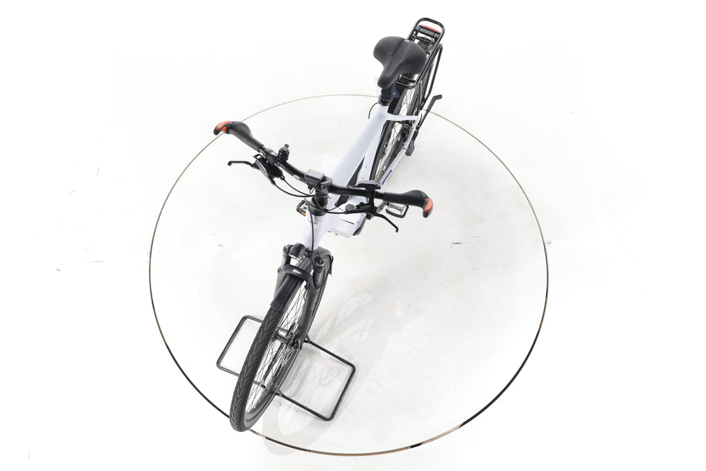 KTM Macina Style Pro Trekking E-Bike - Image 17