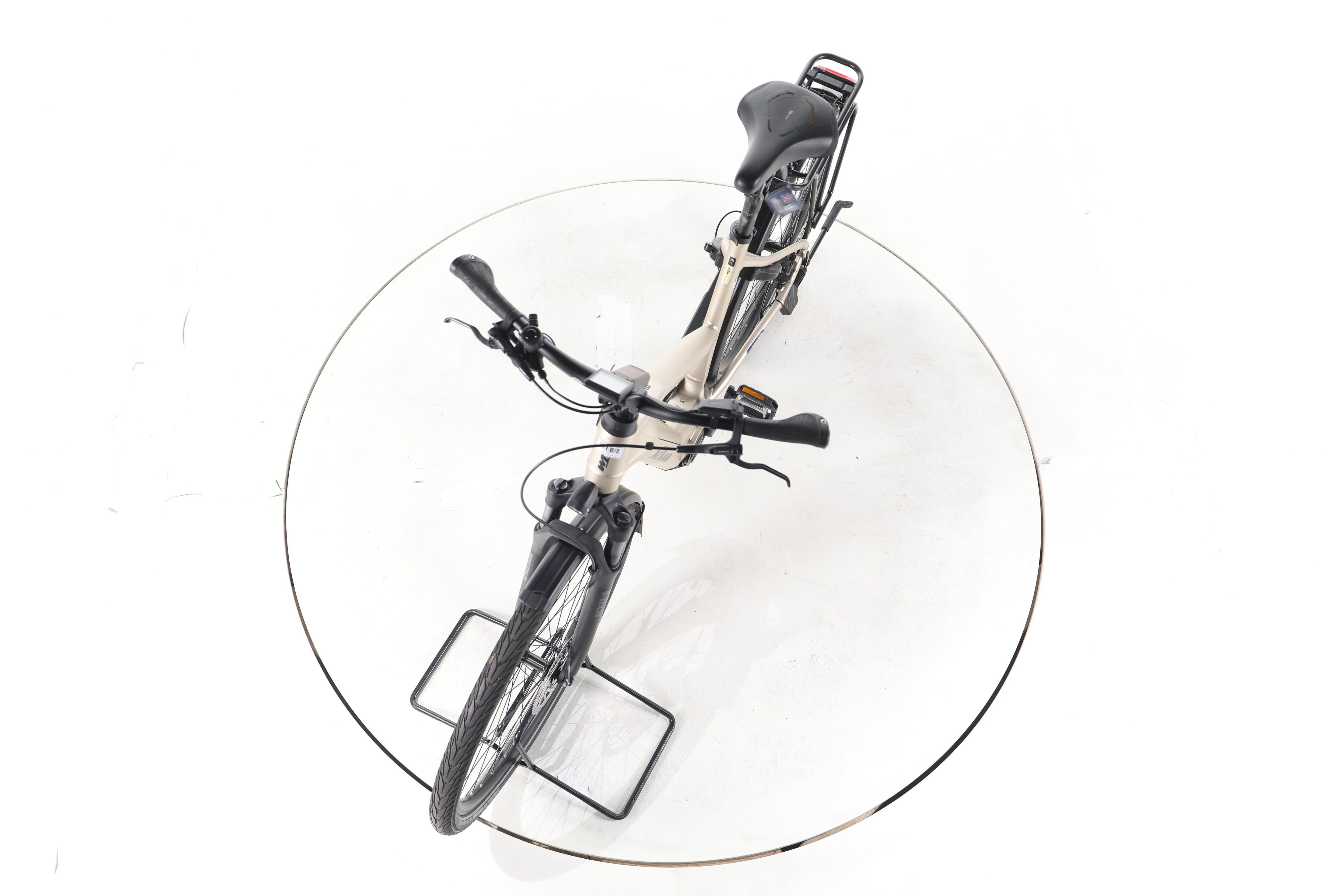 KTM Macina Style 740 Trekking E-Bike - Image 17